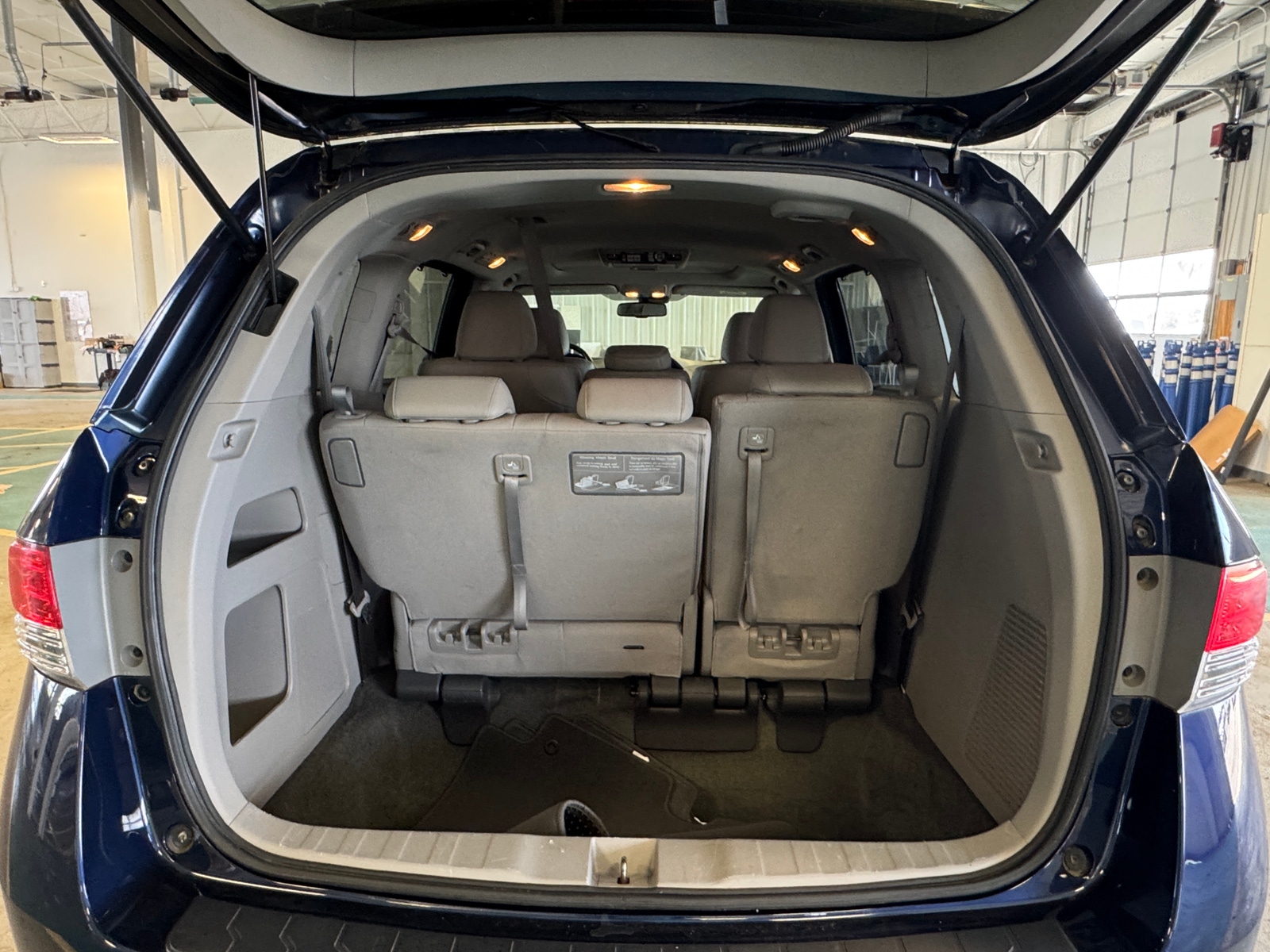 Thumbnail: 2015 Honda Odyssey - 6