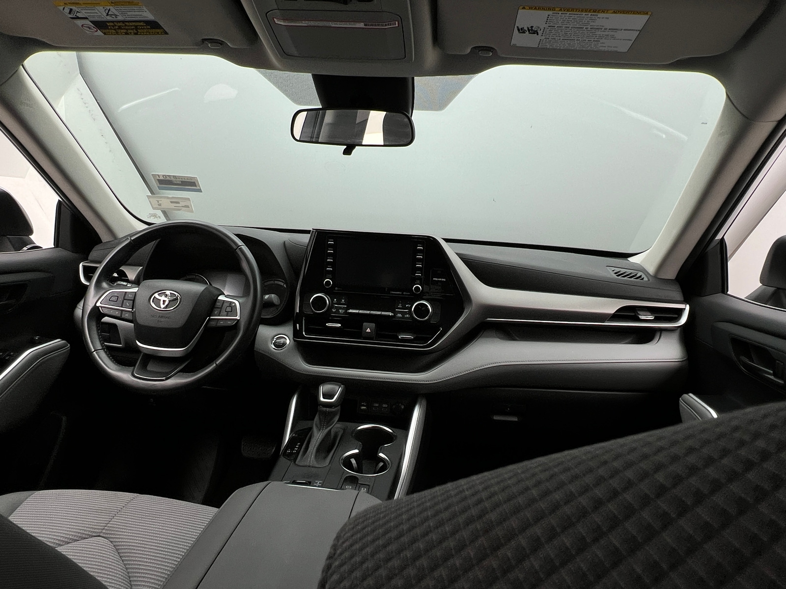 Thumbnail: 2022 Toyota Highlander - 3