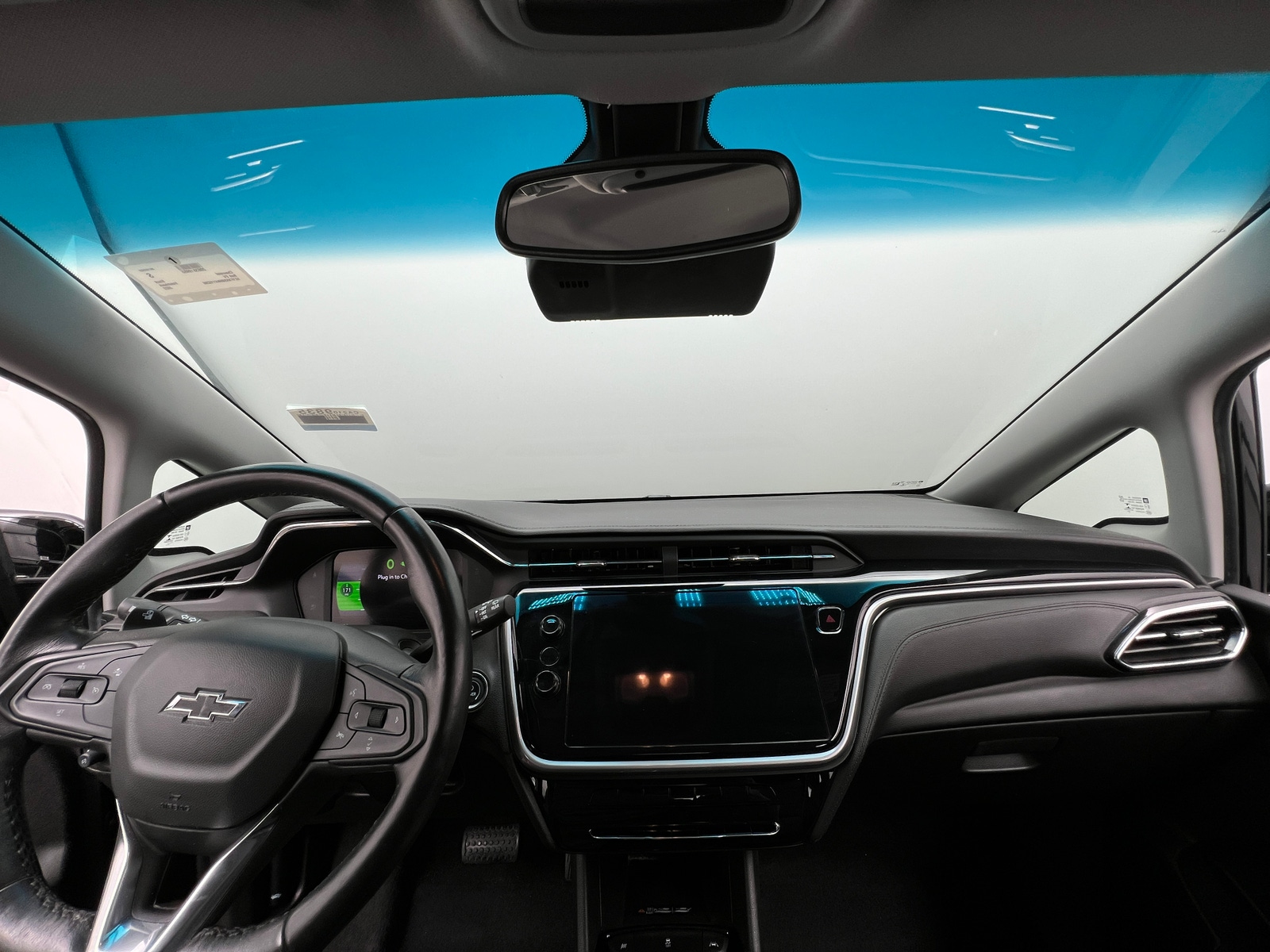 Thumbnail: 2022 Chevrolet Bolt EV - 2