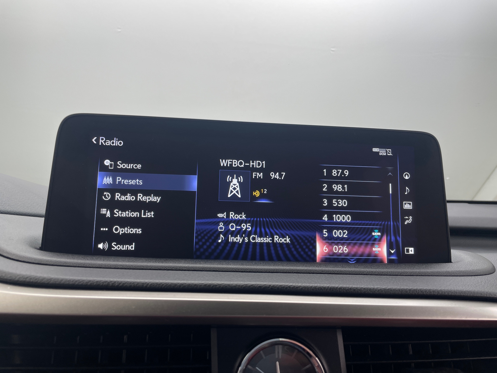 Thumbnail: 2020 Lexus RX - 3