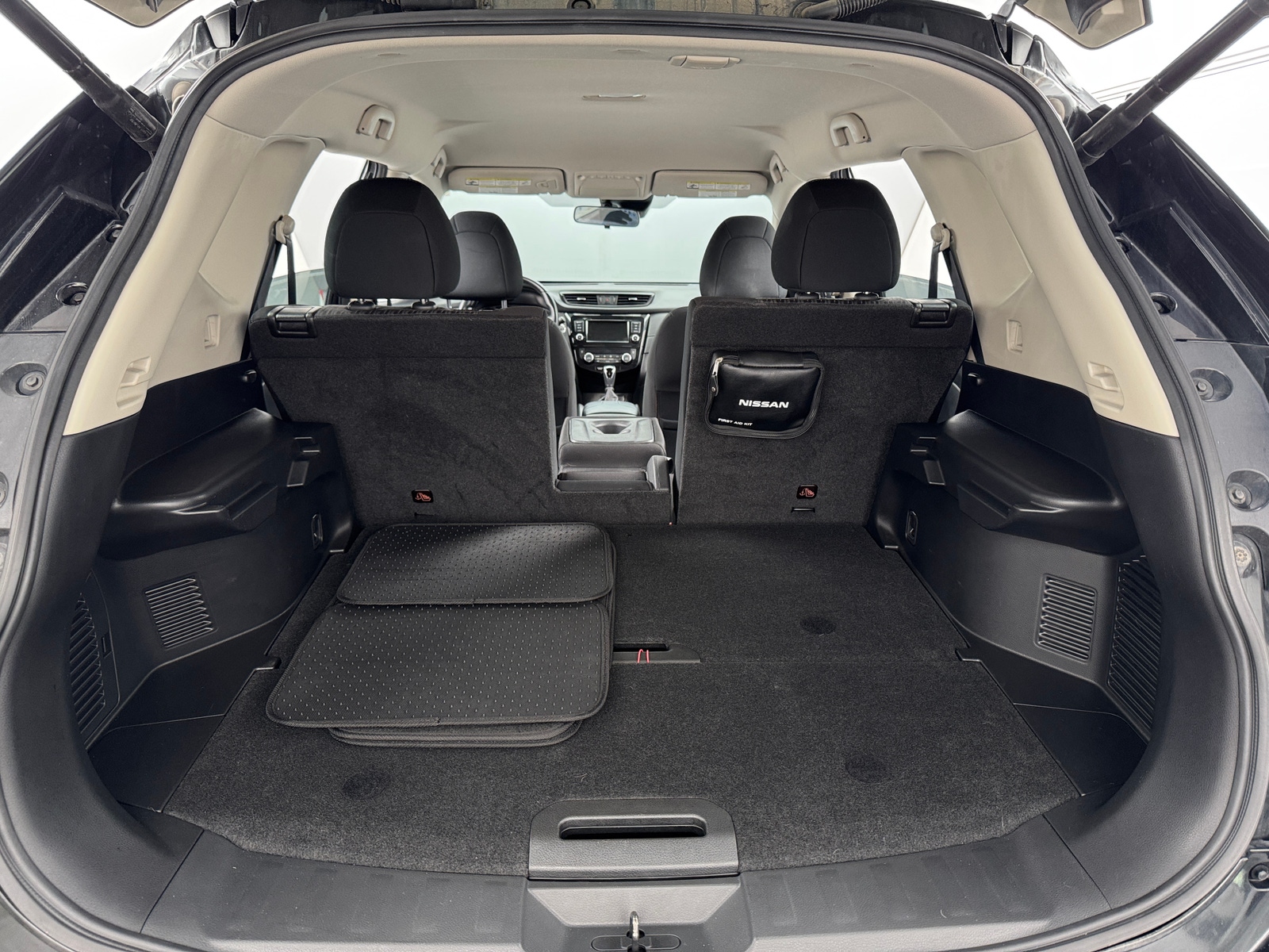 Thumbnail: 2020 Nissan Rogue - 7