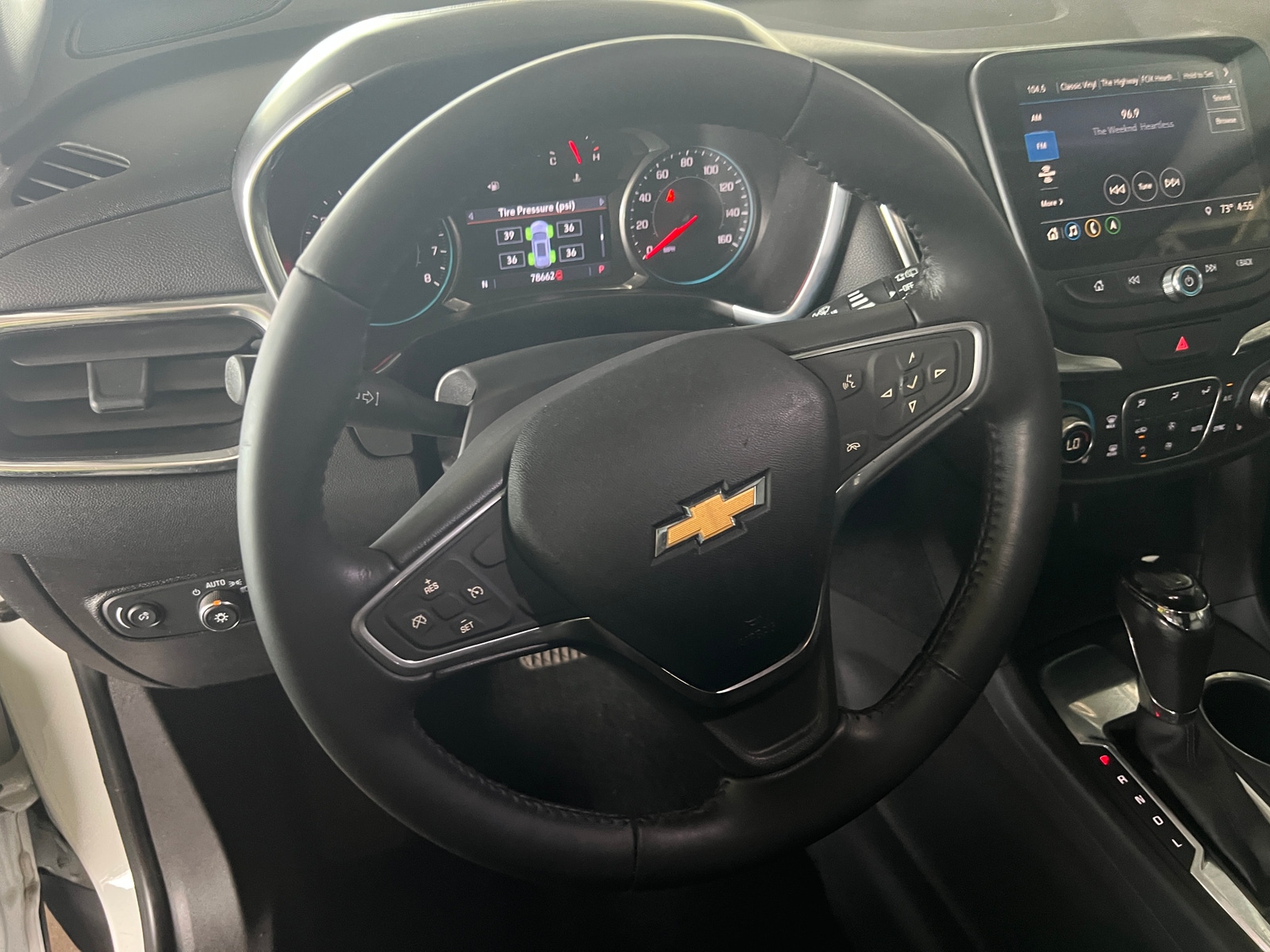Thumbnail: 2019 Chevrolet Equinox - 5