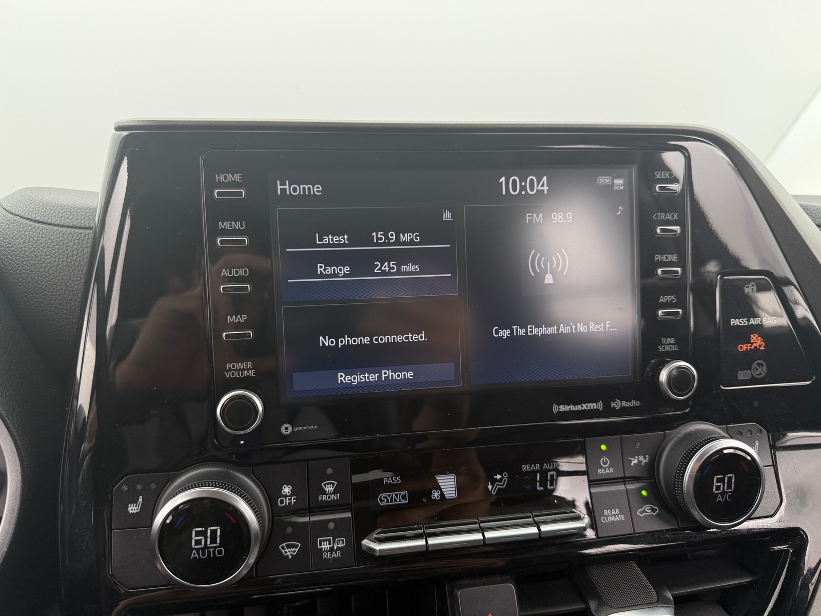 Thumbnail: 2022 Toyota Highlander - 3