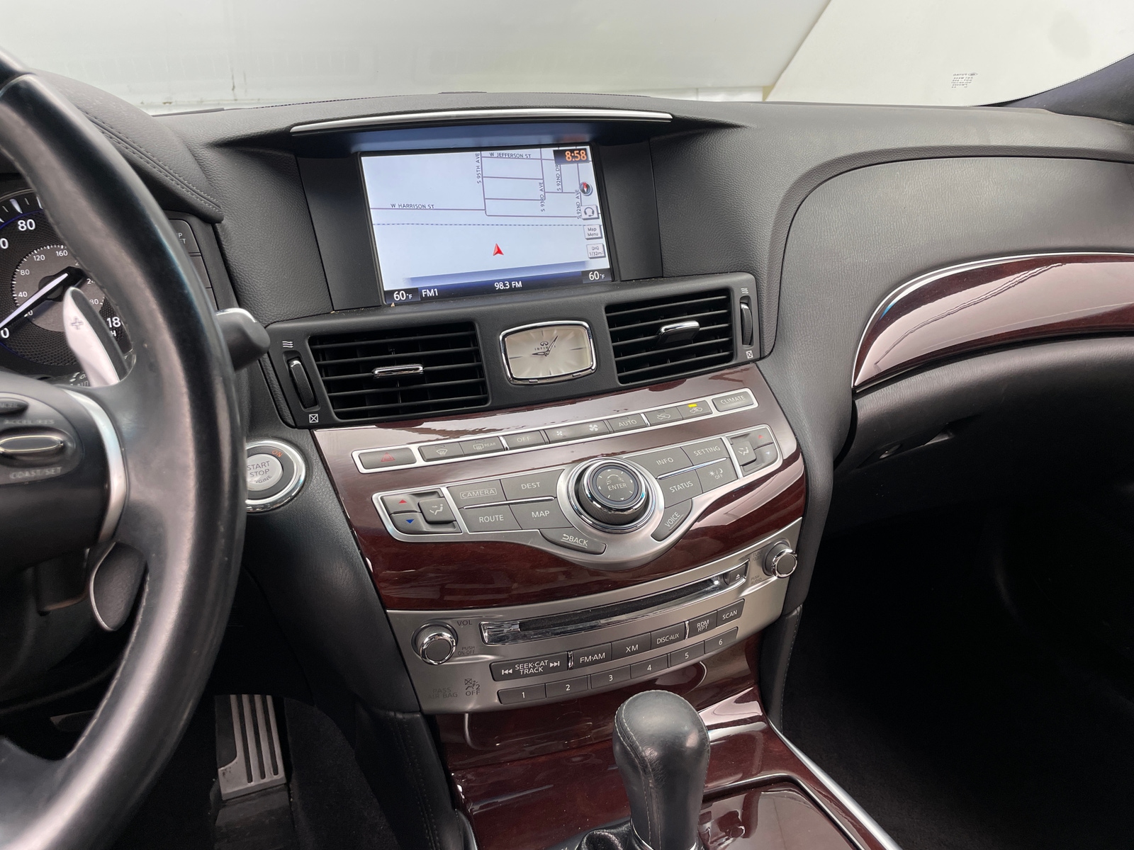 Thumbnail: 2016 INFINITI Q70 - 3
