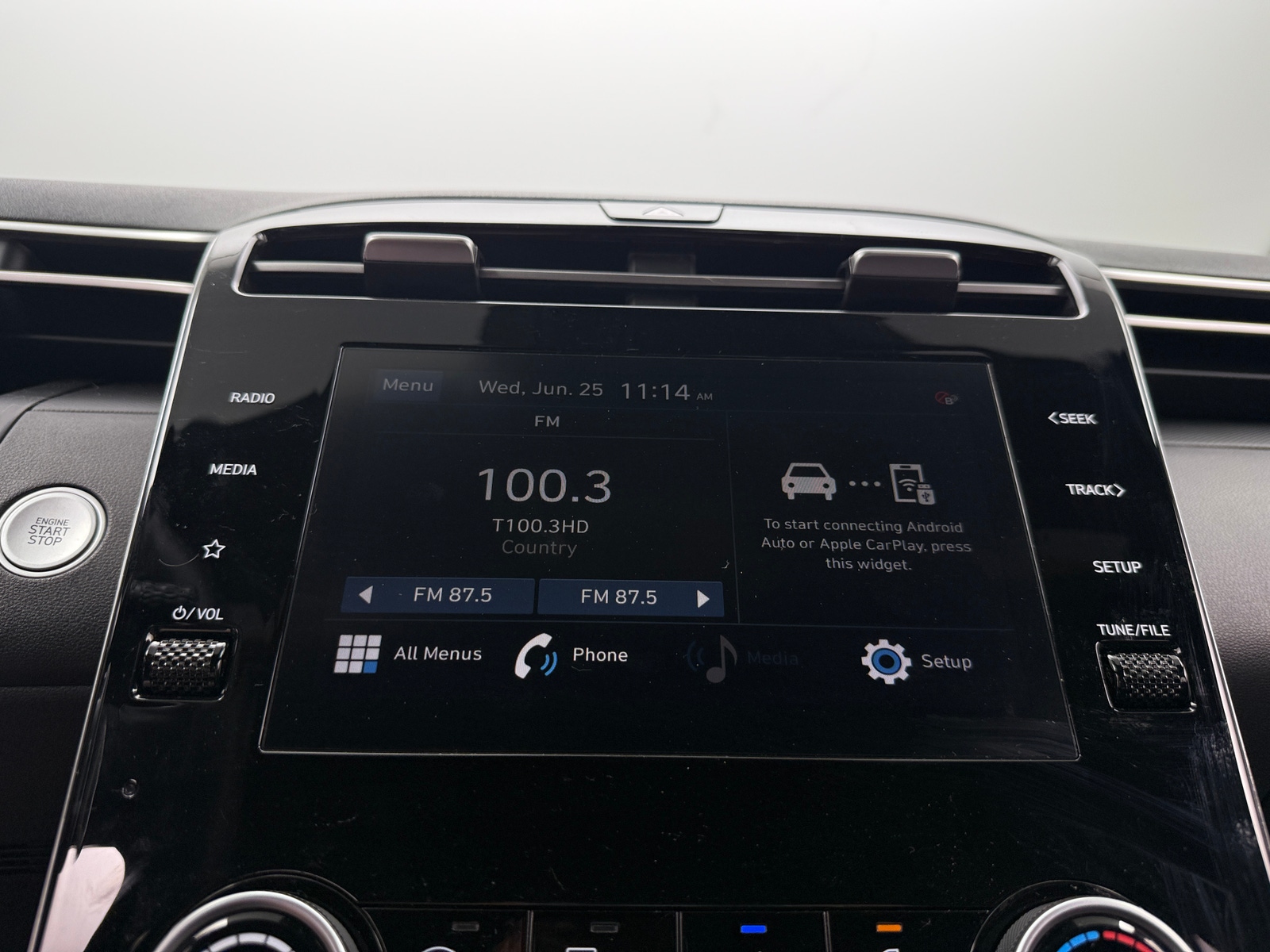 Thumbnail: 2023 Hyundai Santa Cruz - 4
