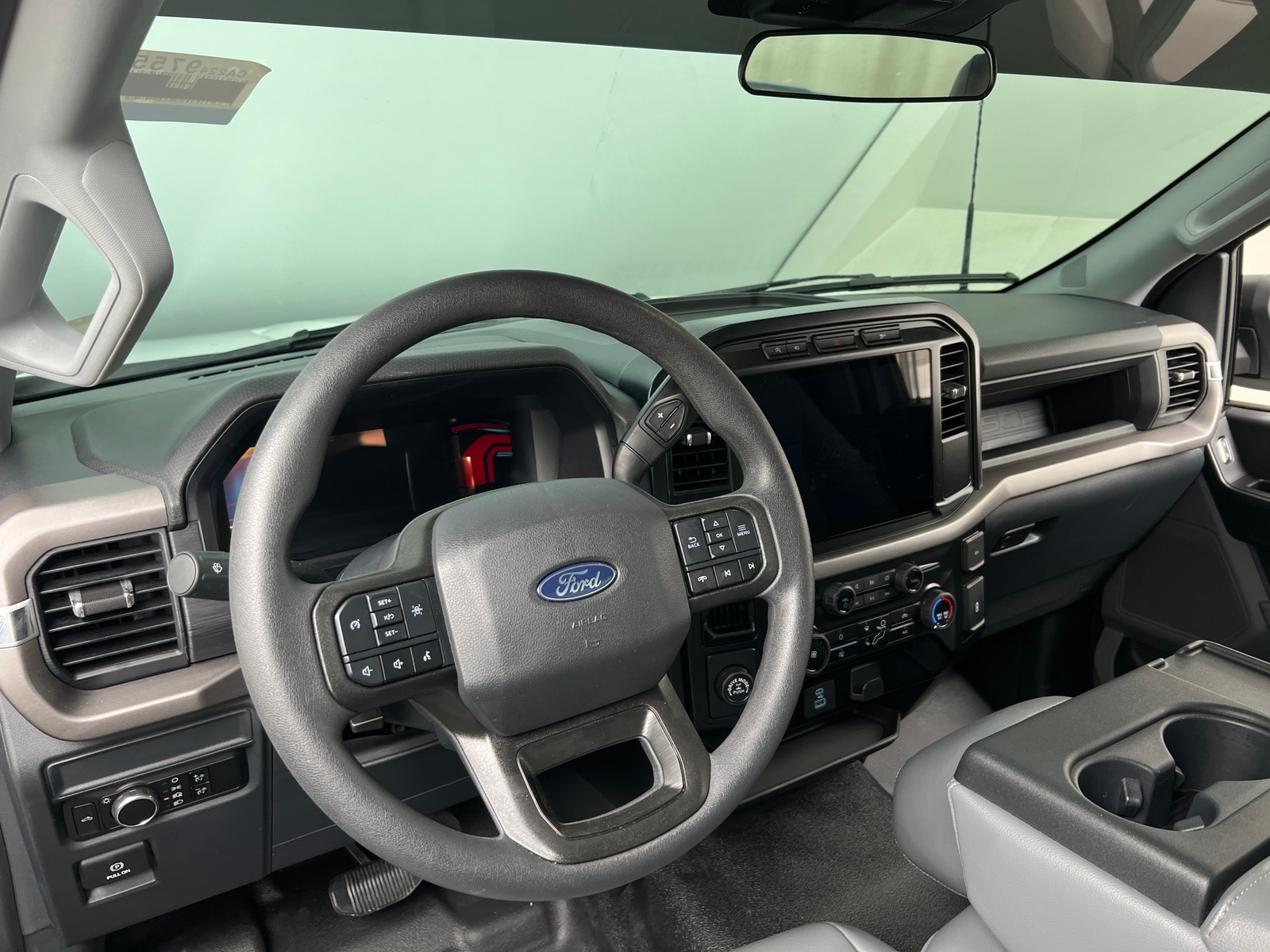 Thumbnail: 2024 Ford Econoline - 3