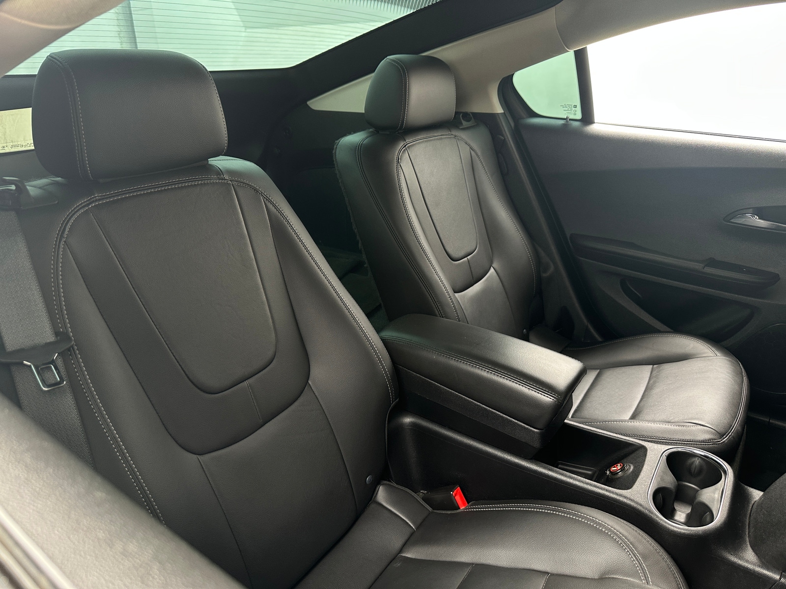 Thumbnail: 2014 Chevrolet Volt - 5