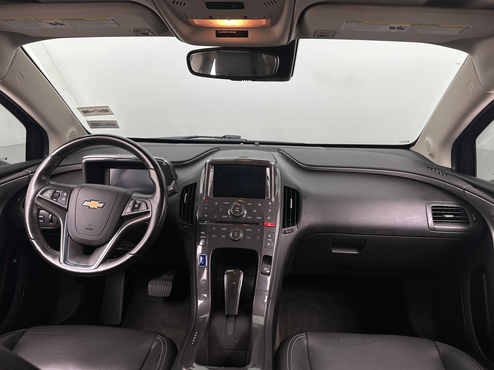 Thumbnail: 2014 Chevrolet Volt - 2