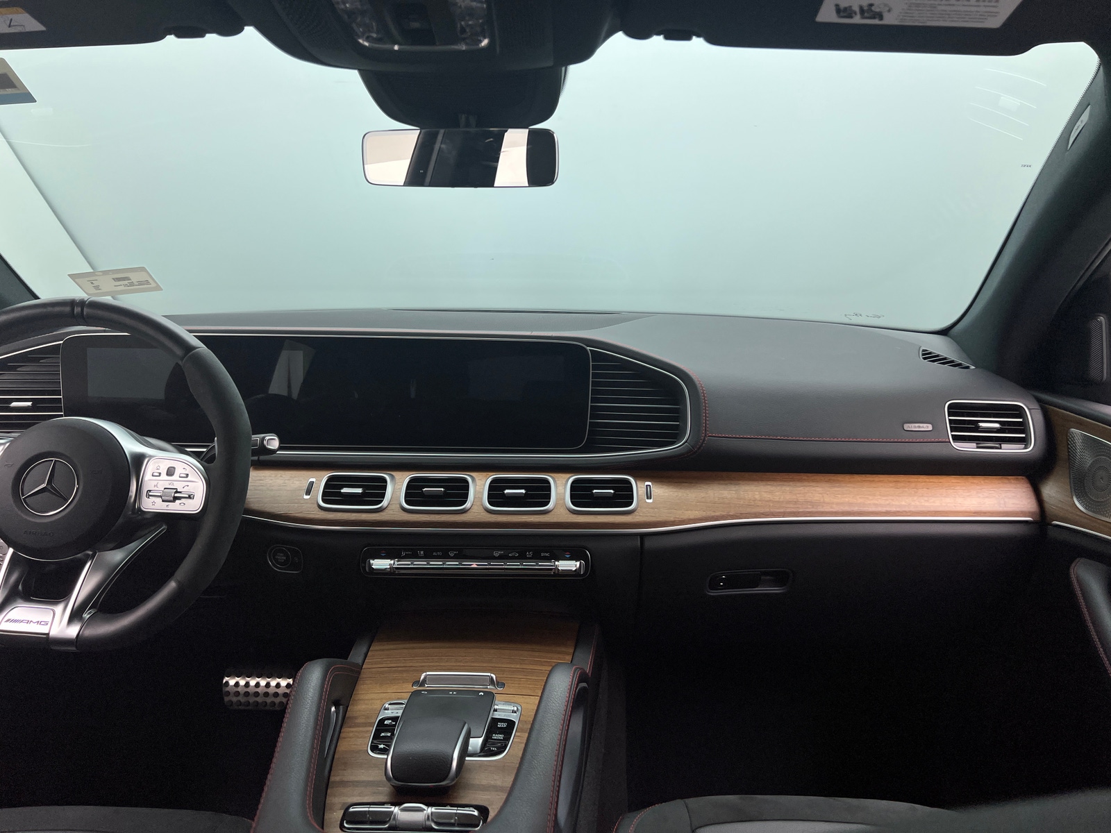 Thumbnail: 2023 Mercedes-Benz GLE - 2