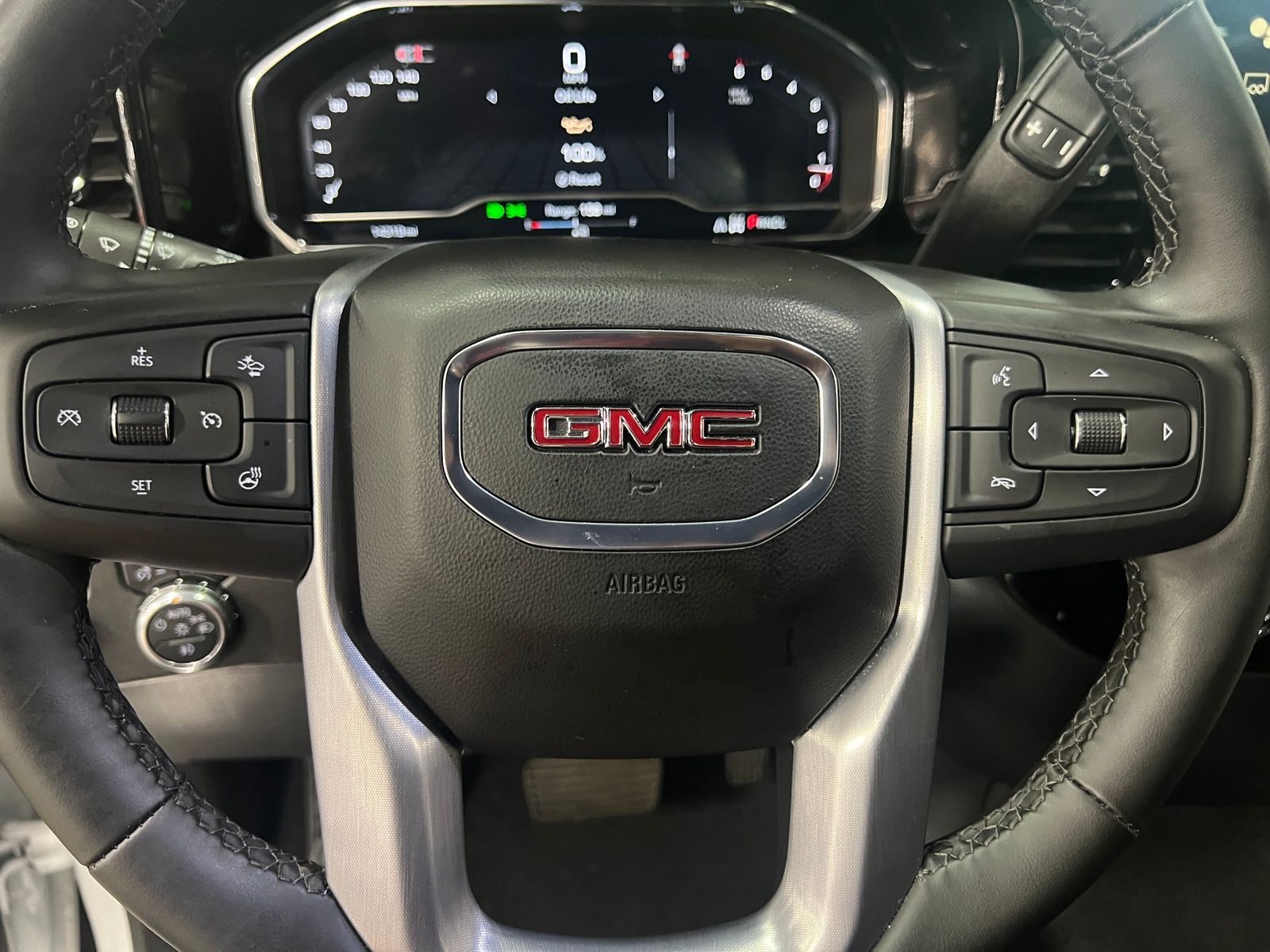 Thumbnail: 2024 GMC Sierra 1500 - 5