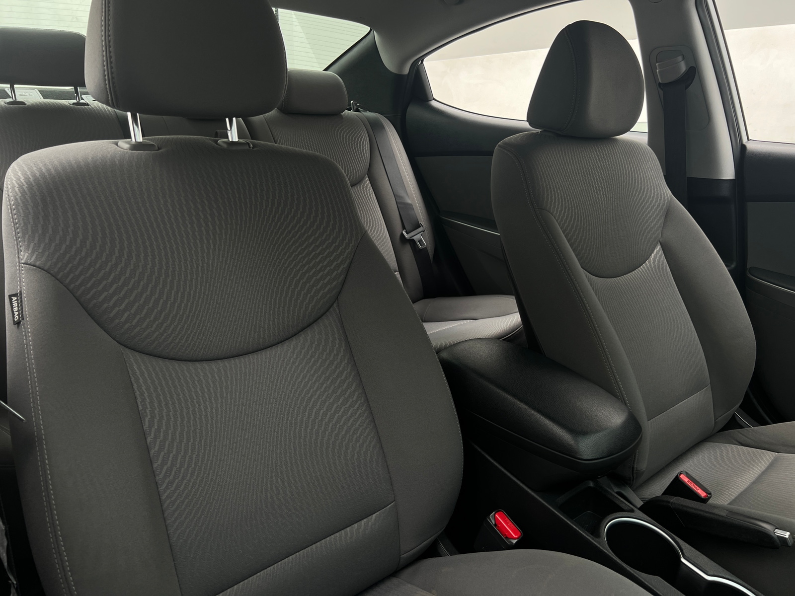 Thumbnail: 2015 Hyundai Elantra - 2
