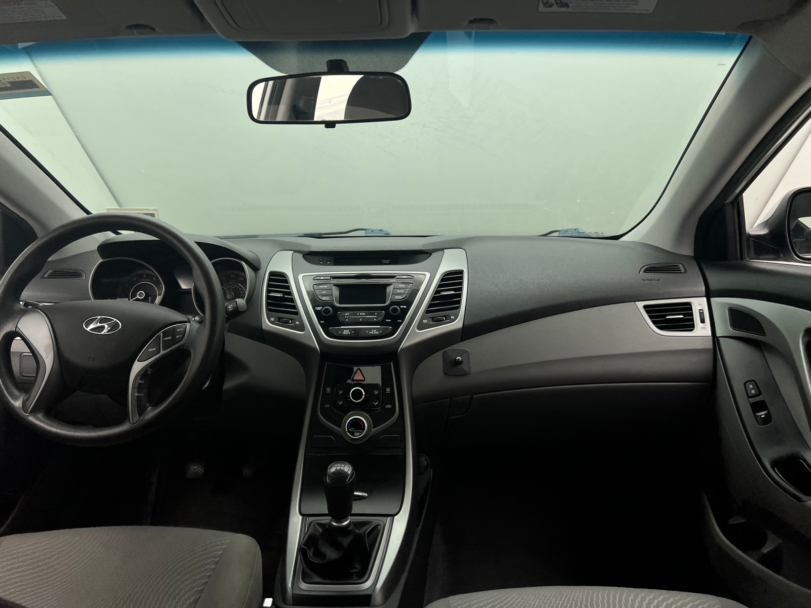 Thumbnail: 2015 Hyundai Elantra - 3