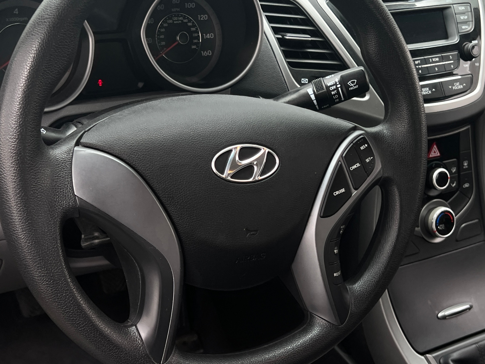 Thumbnail: 2015 Hyundai Elantra - 5