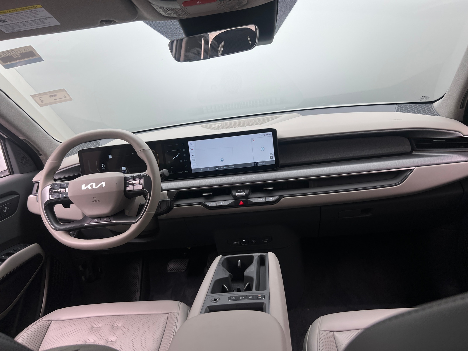 Thumbnail: 2024 Kia EV9 - 2