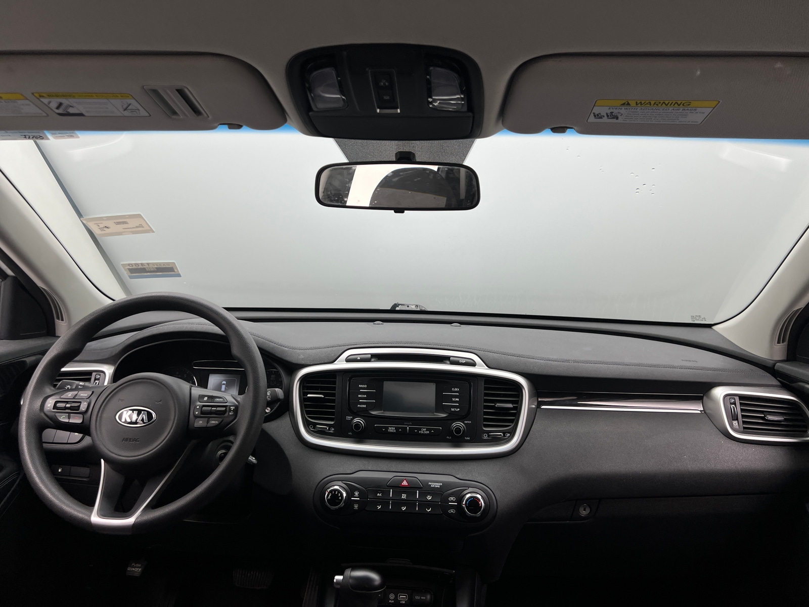 Thumbnail: 2018 Kia Sorento - 3
