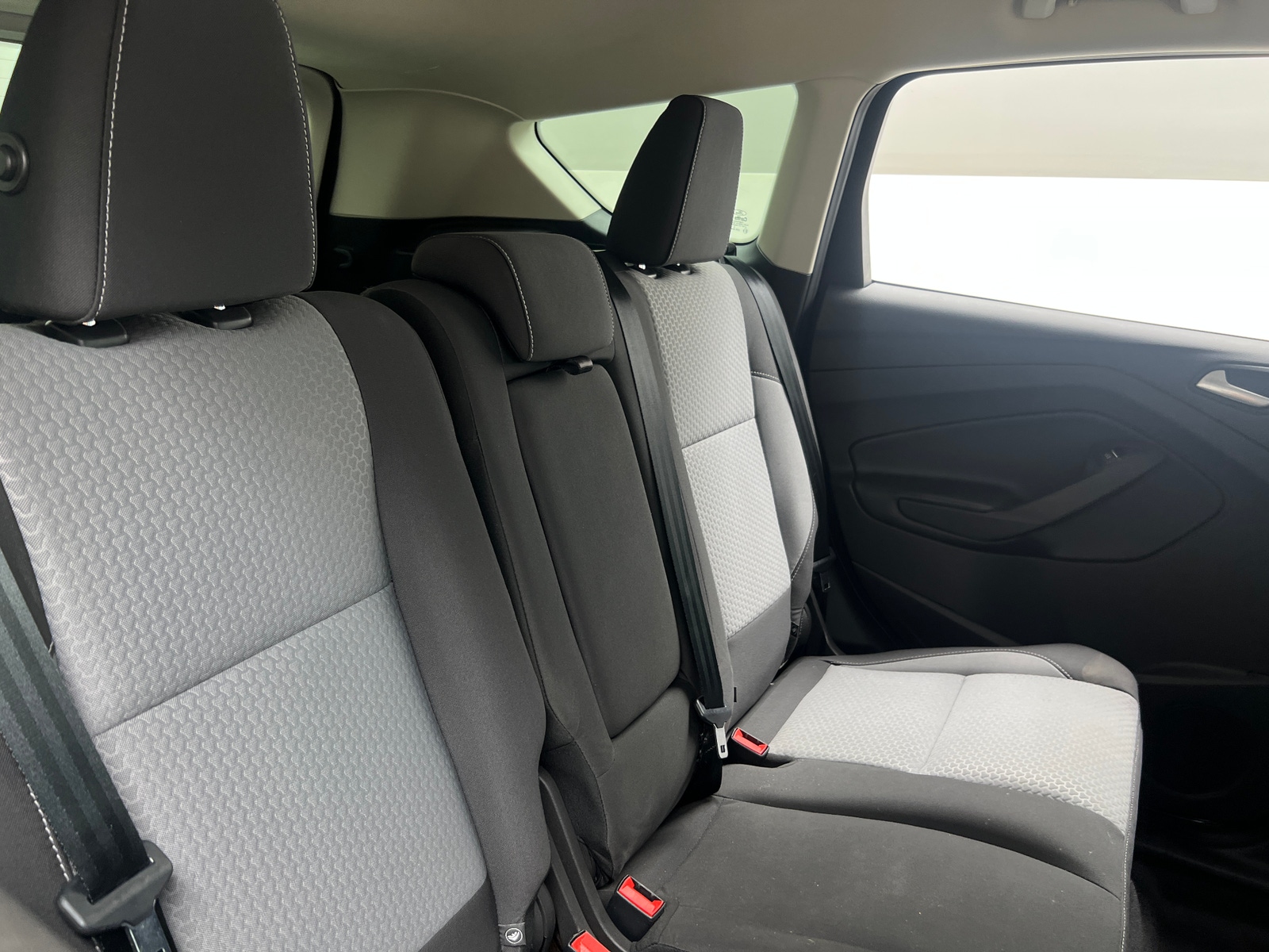 Thumbnail: 2017 Ford Escape - 6