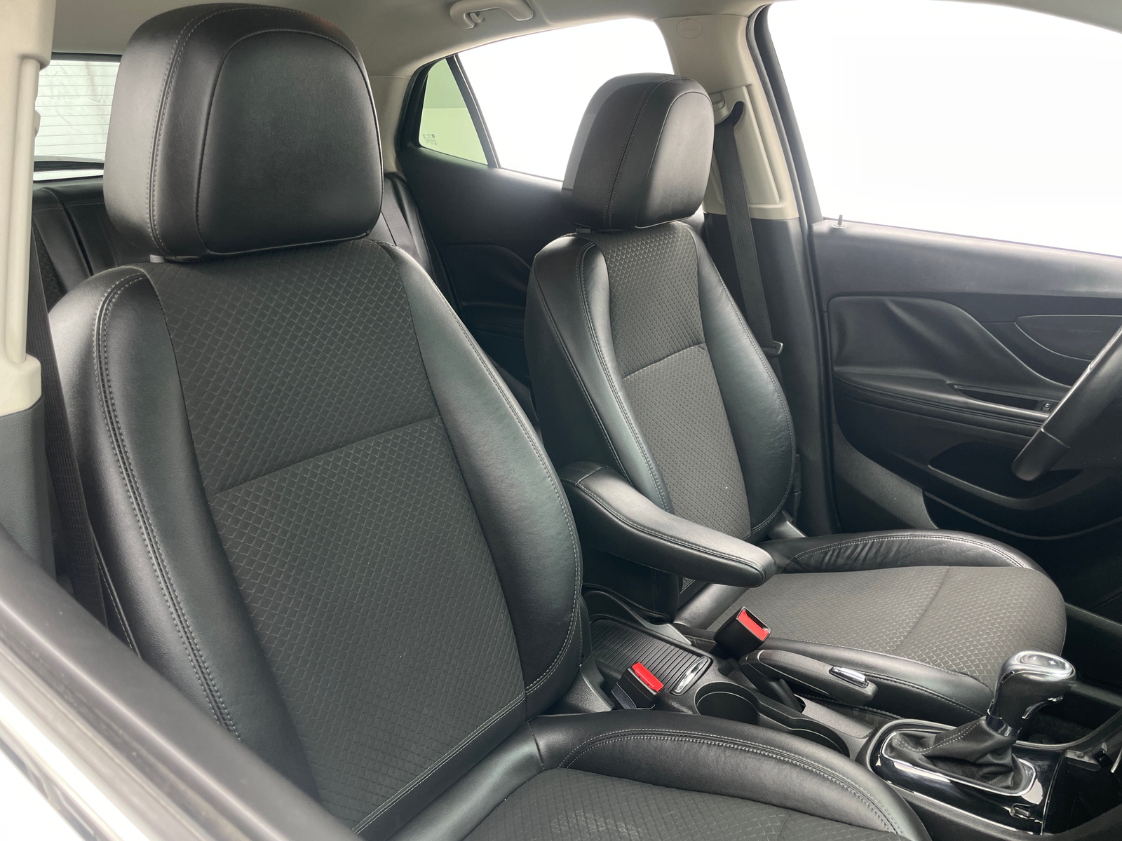 Thumbnail: 2017 Buick Encore - 2