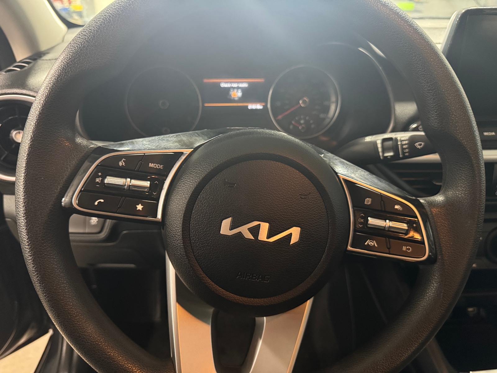 Thumbnail: 2024 Kia Forte - 5