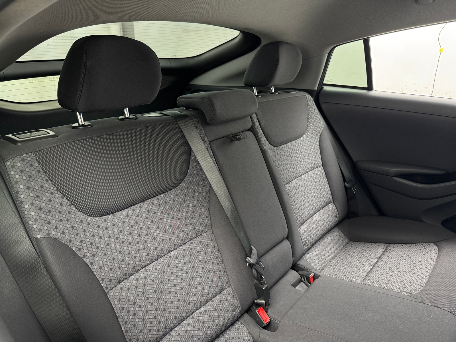 Thumbnail: 2019 Hyundai Ioniq - 6