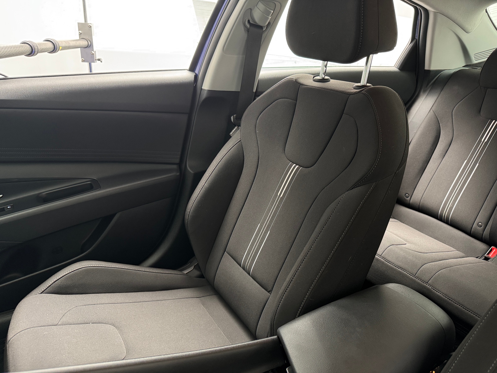 Thumbnail: 2023 Hyundai Elantra - 2
