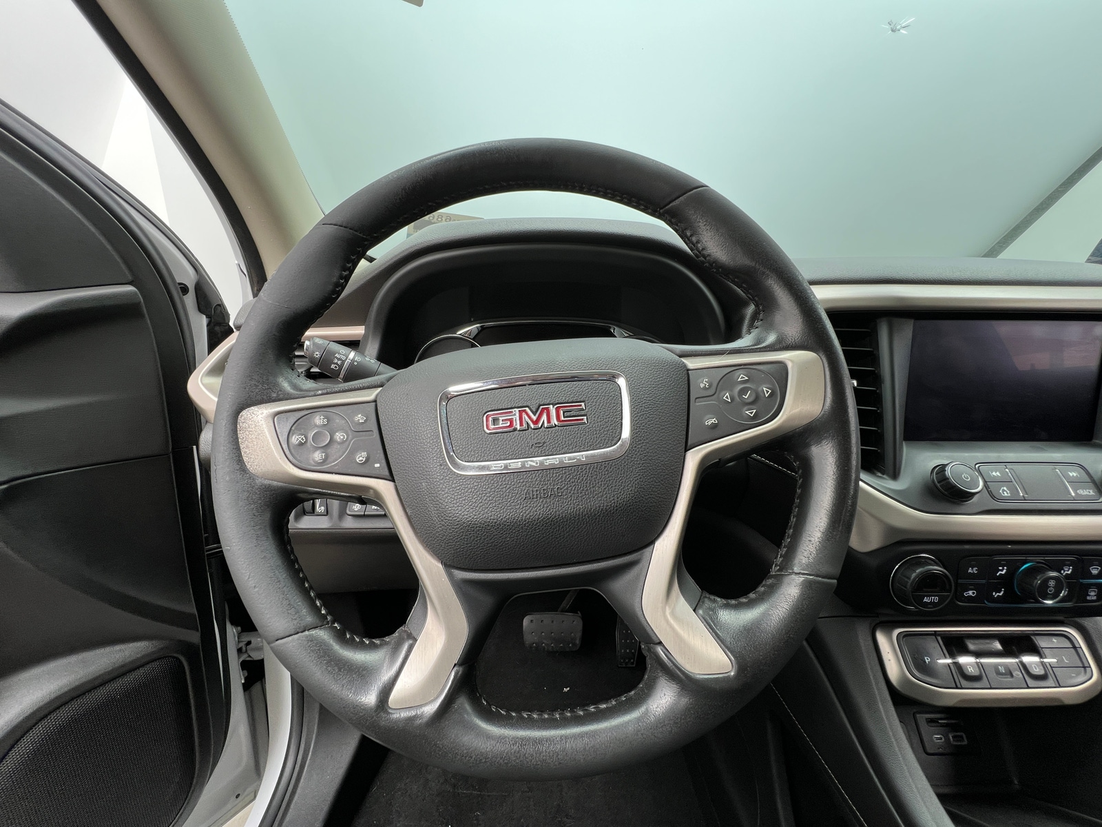 Thumbnail: 2020 GMC Acadia - 4