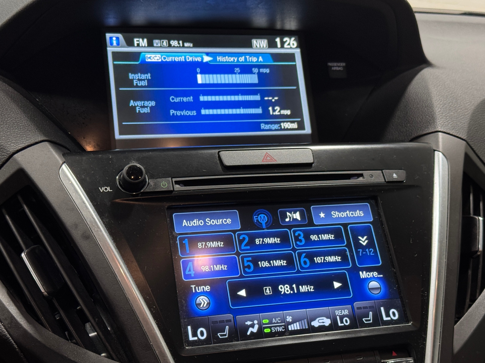 Thumbnail: 2016 Acura MDX - 3