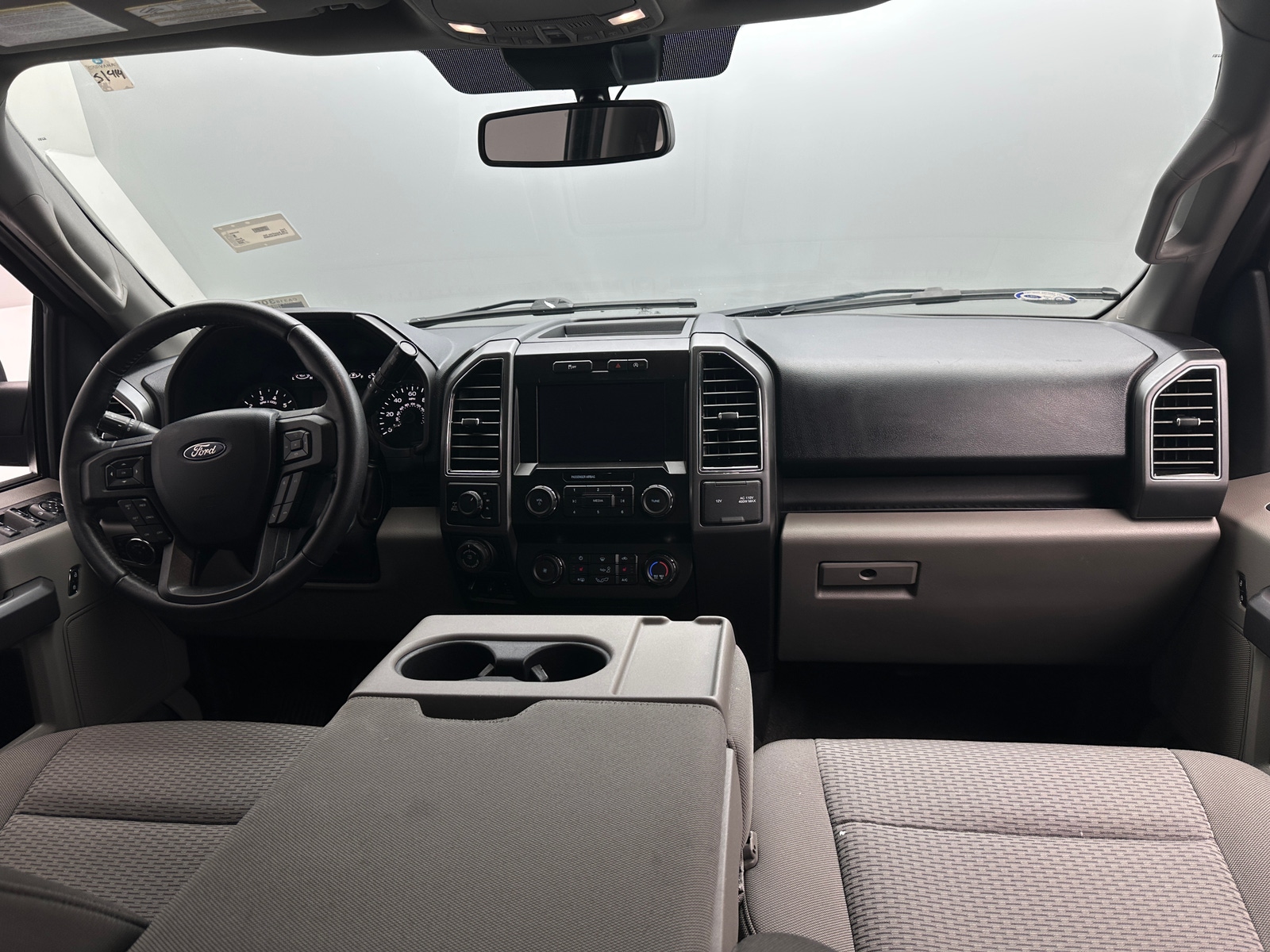 Thumbnail: 2020 Ford Econoline - 3