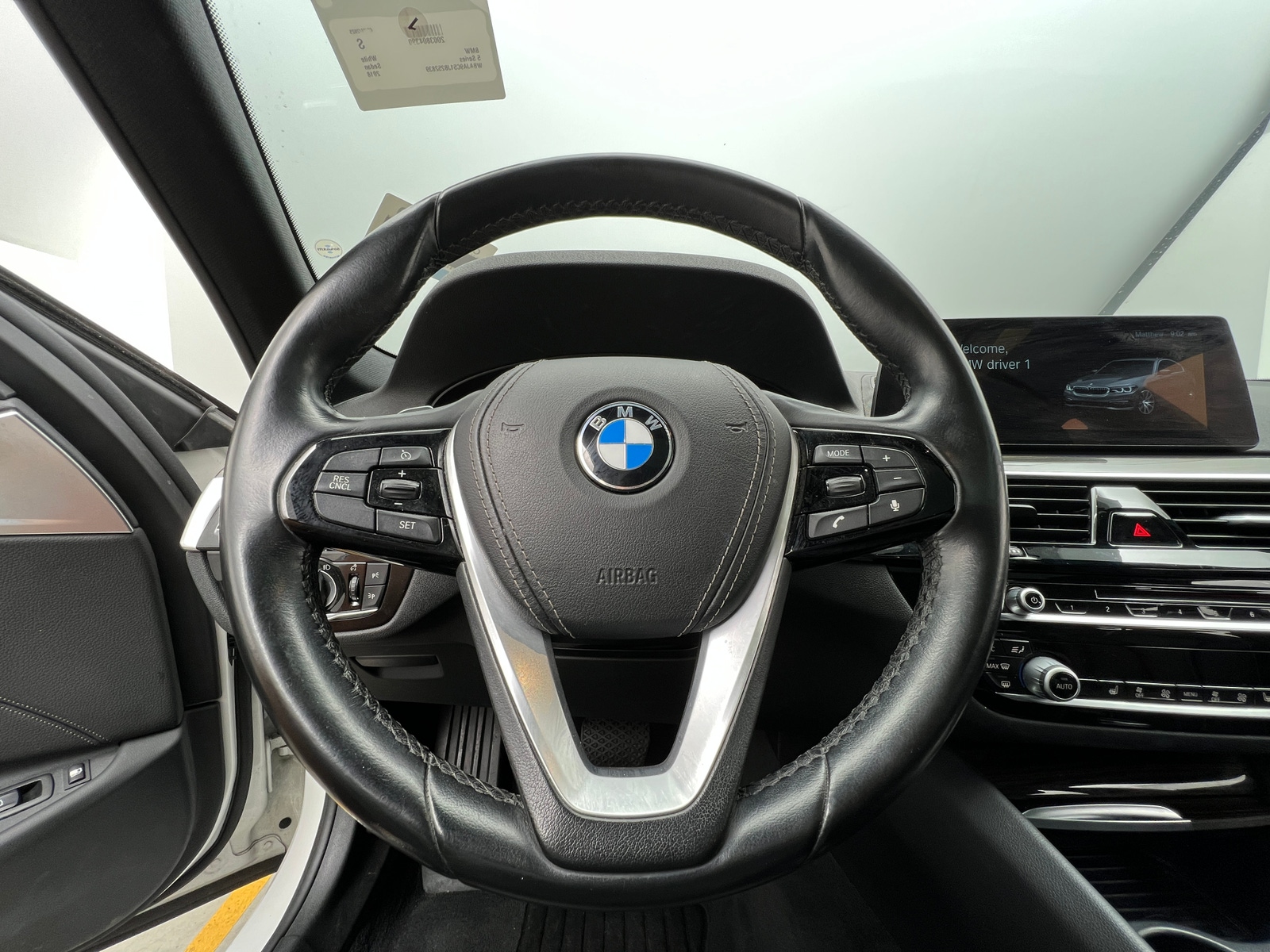 Thumbnail: 2018 BMW 5 Series - 4