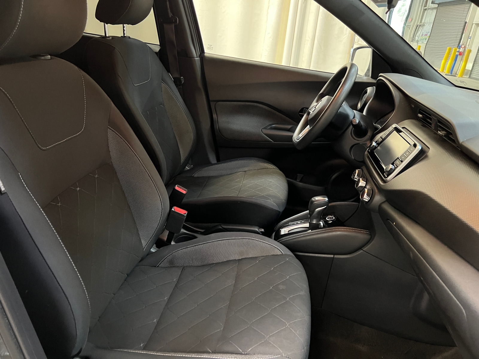 Thumbnail: 2019 Nissan Kicks - 2