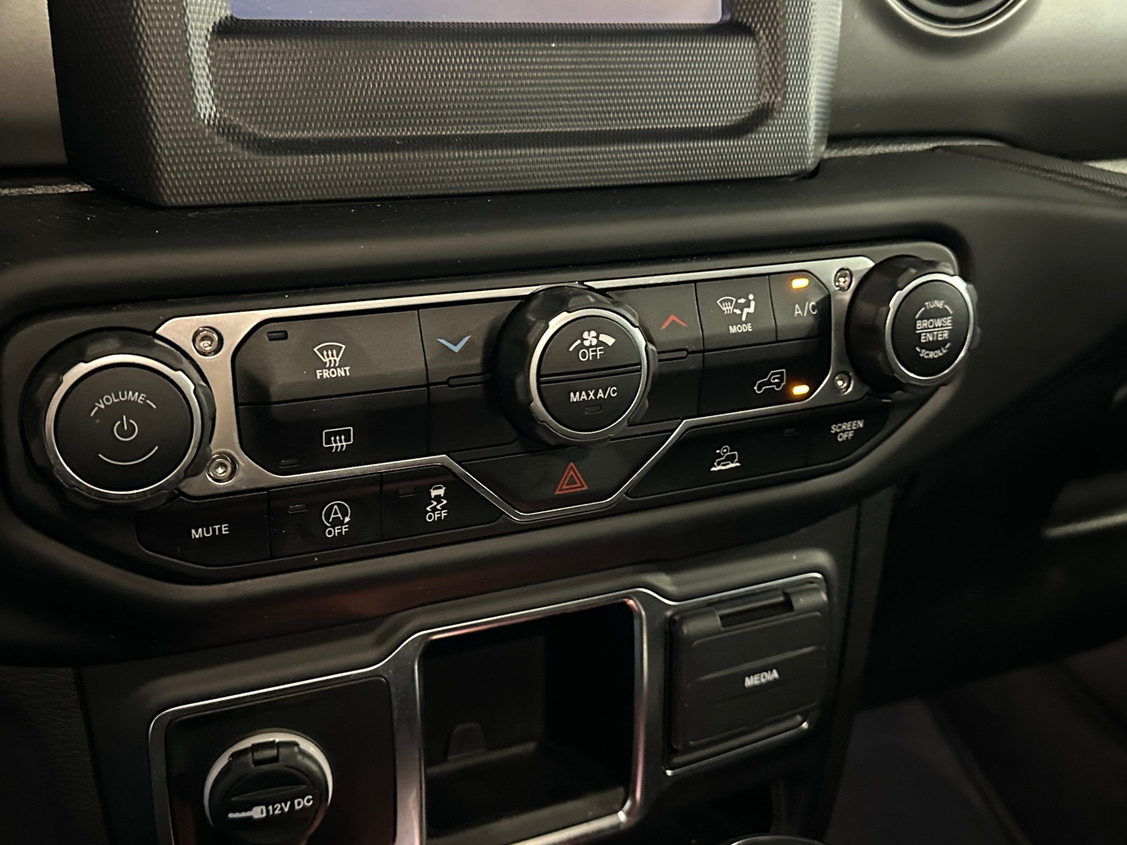 Thumbnail: 2023 Jeep Gladiator - 4