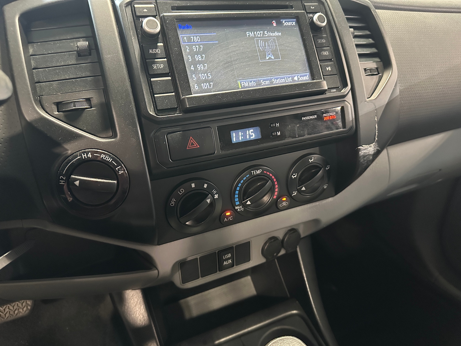 Thumbnail: 2014 Toyota Tacoma - 4