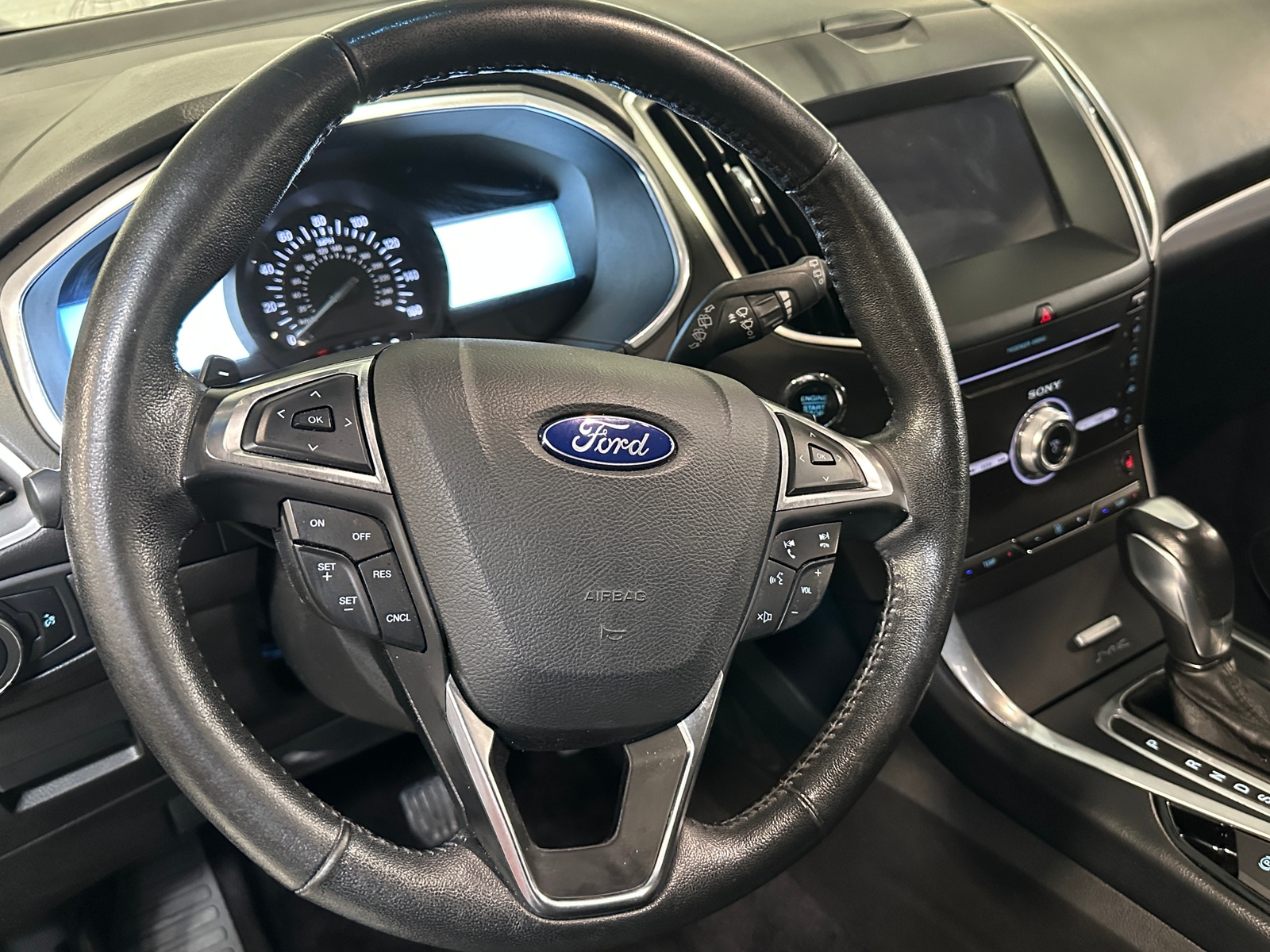 Thumbnail: 2017 Ford Edge - 4