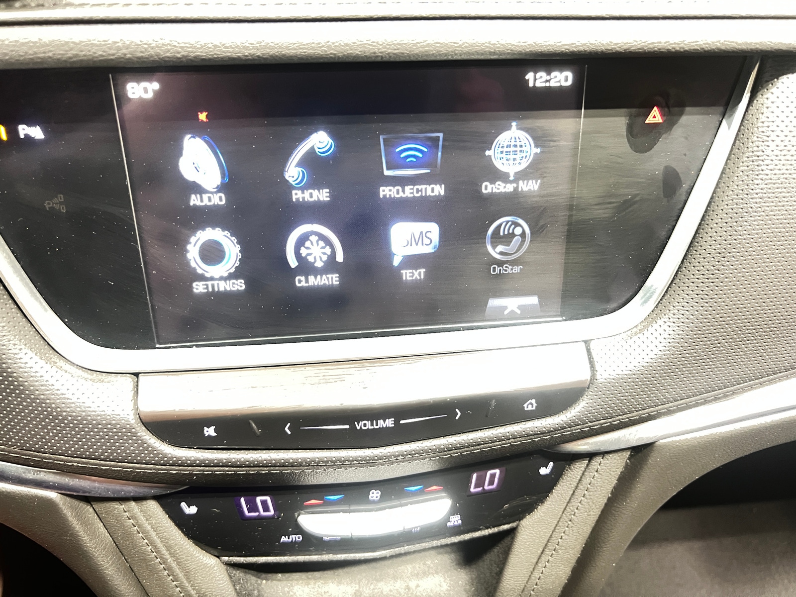 Thumbnail: 2017 Cadillac XT5 - 3