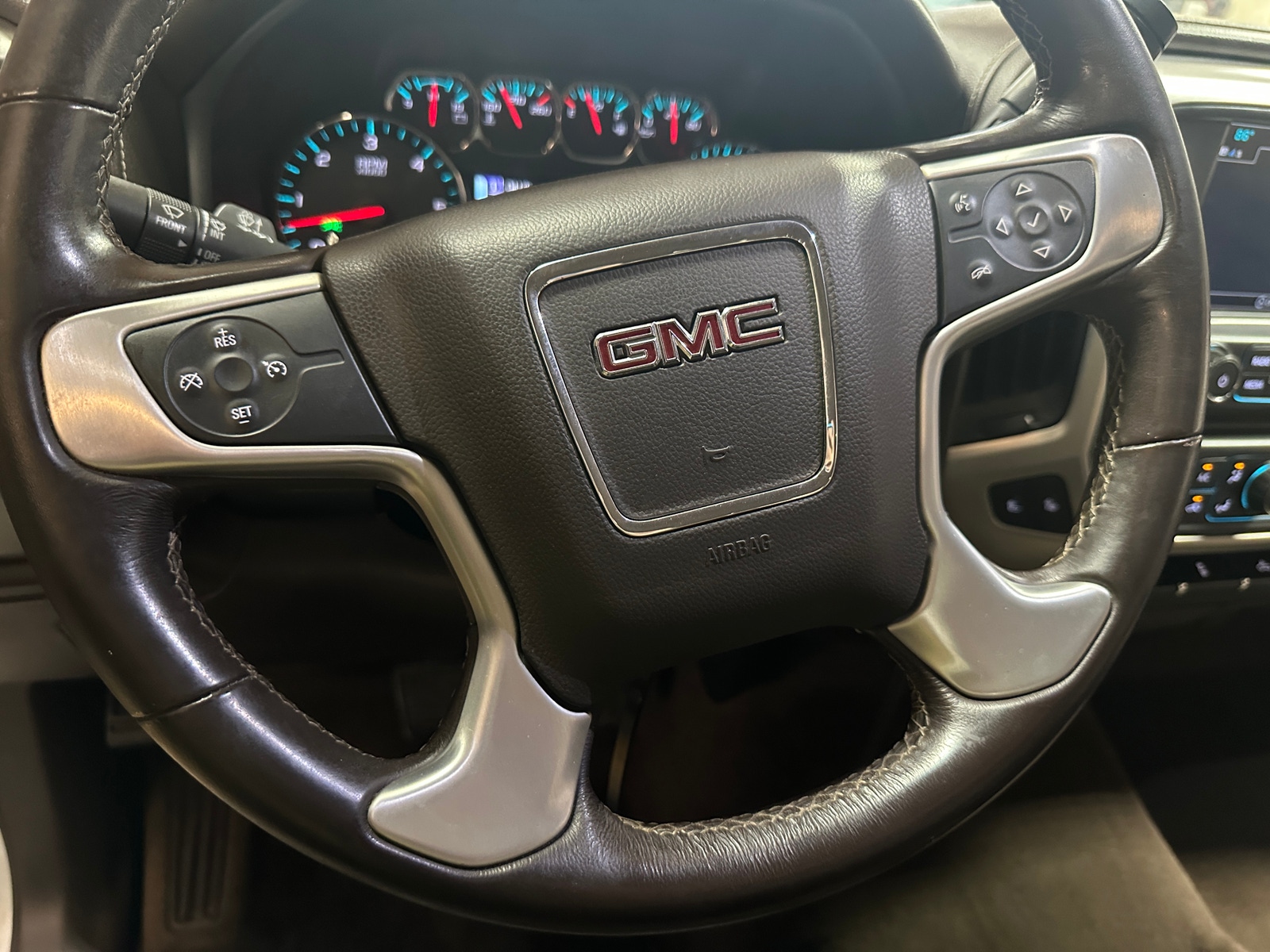 Thumbnail: 2018 GMC Sierra 1500 - 4