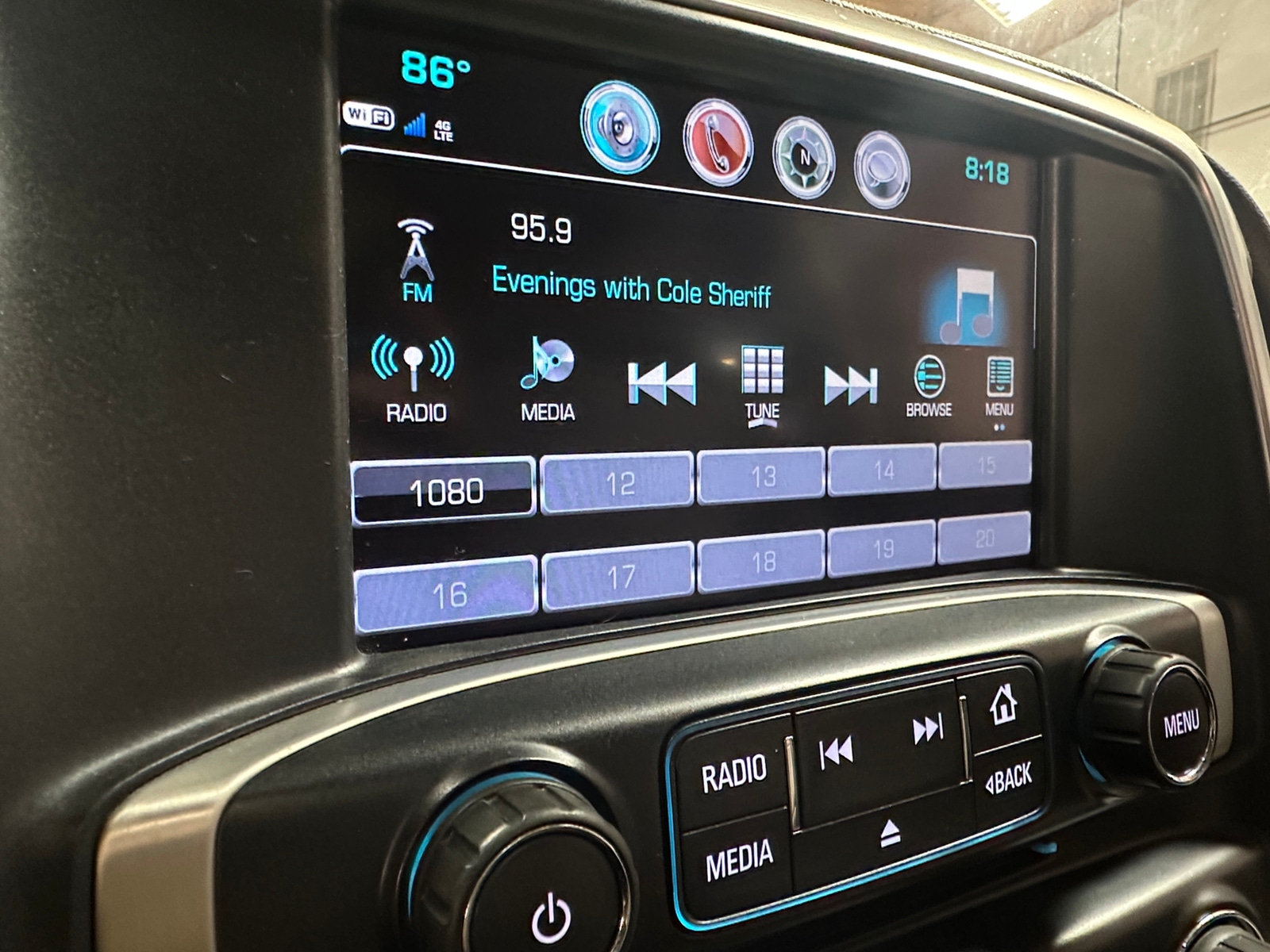 Thumbnail: 2018 GMC Sierra 1500 - 3