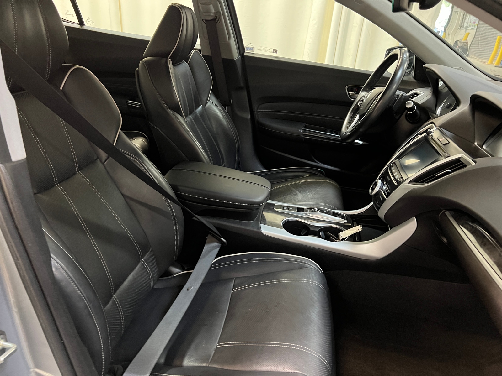 Thumbnail: 2020 Acura TLX - 2