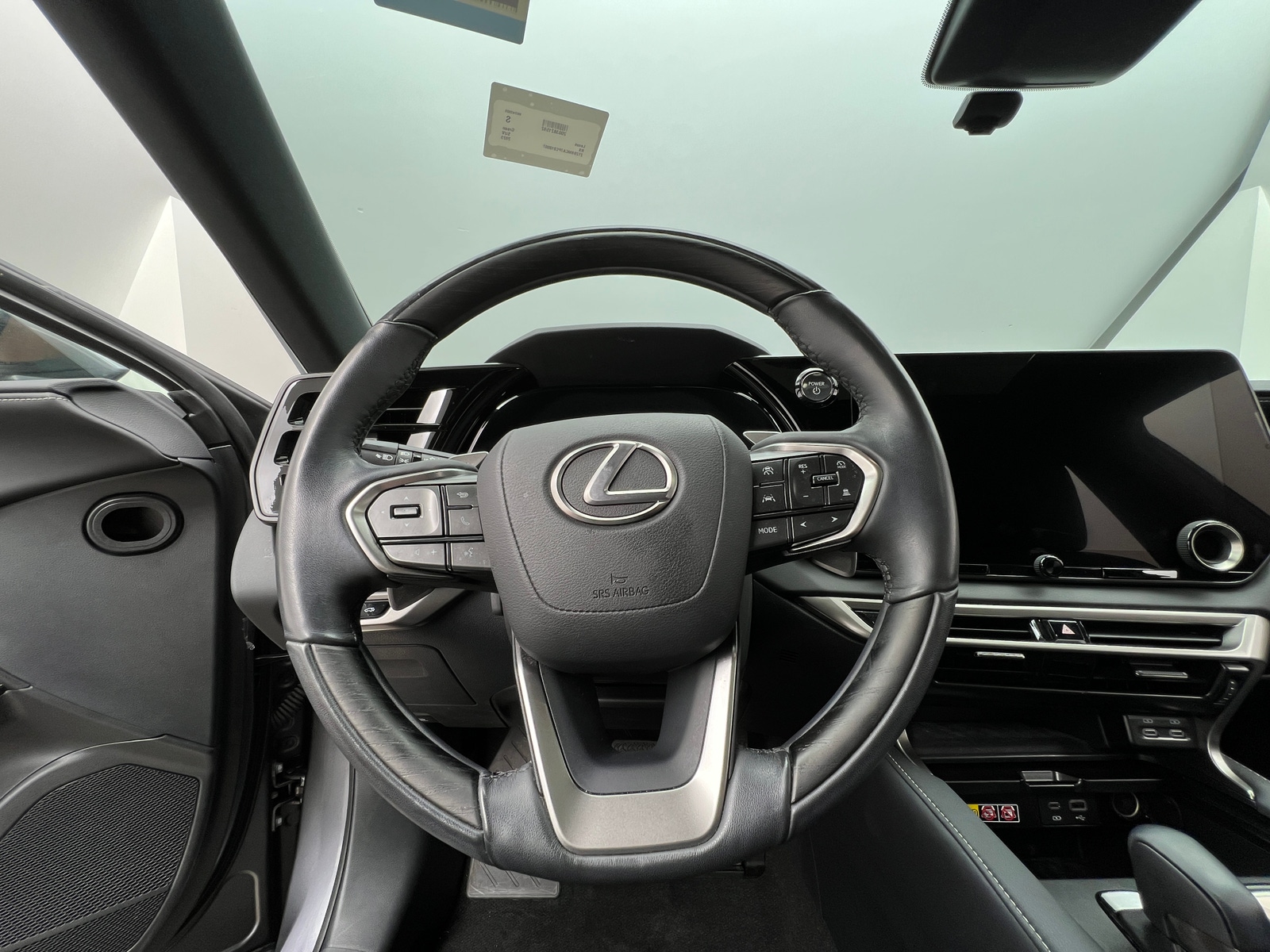 Thumbnail: 2023 Lexus RX - 4