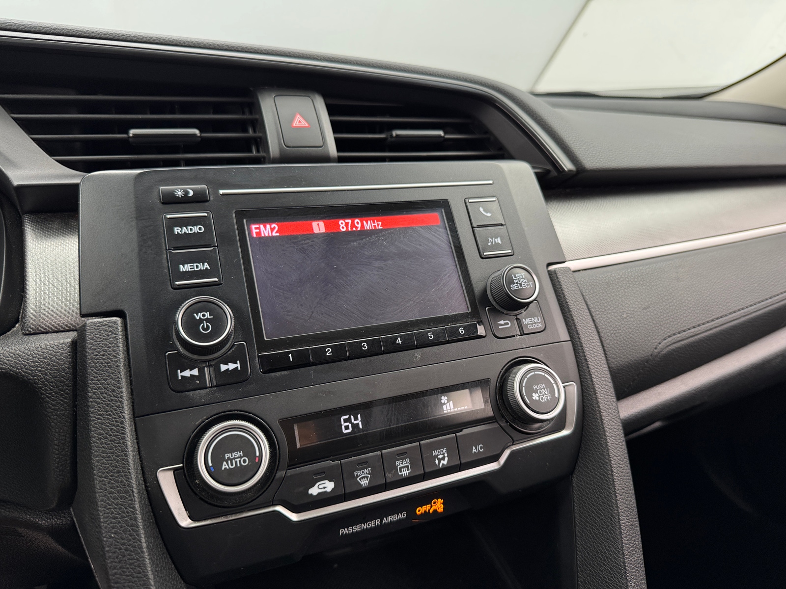 Thumbnail: 2018 Honda Civic - 4