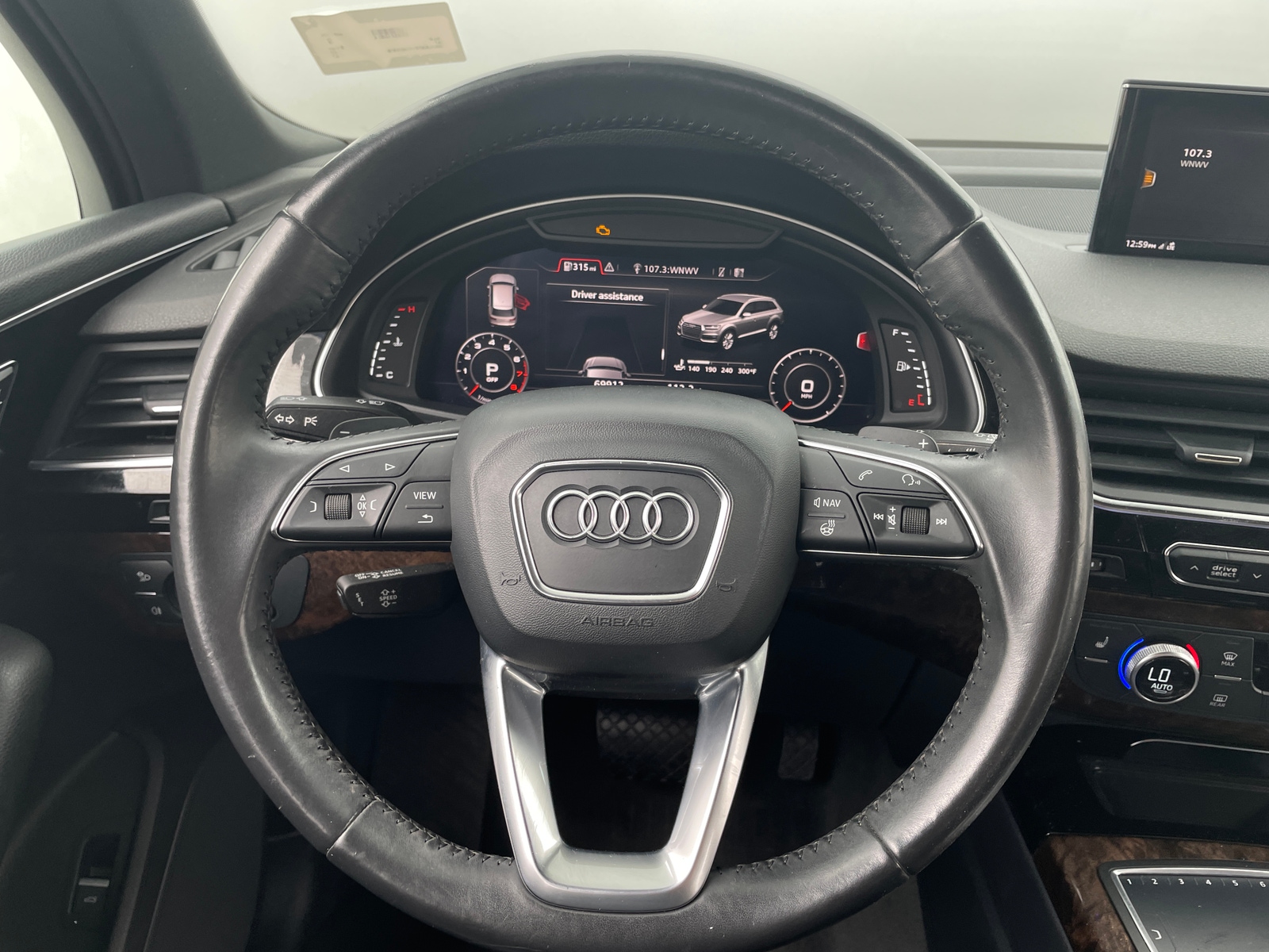 Thumbnail: 2017 Audi Q7 - 4