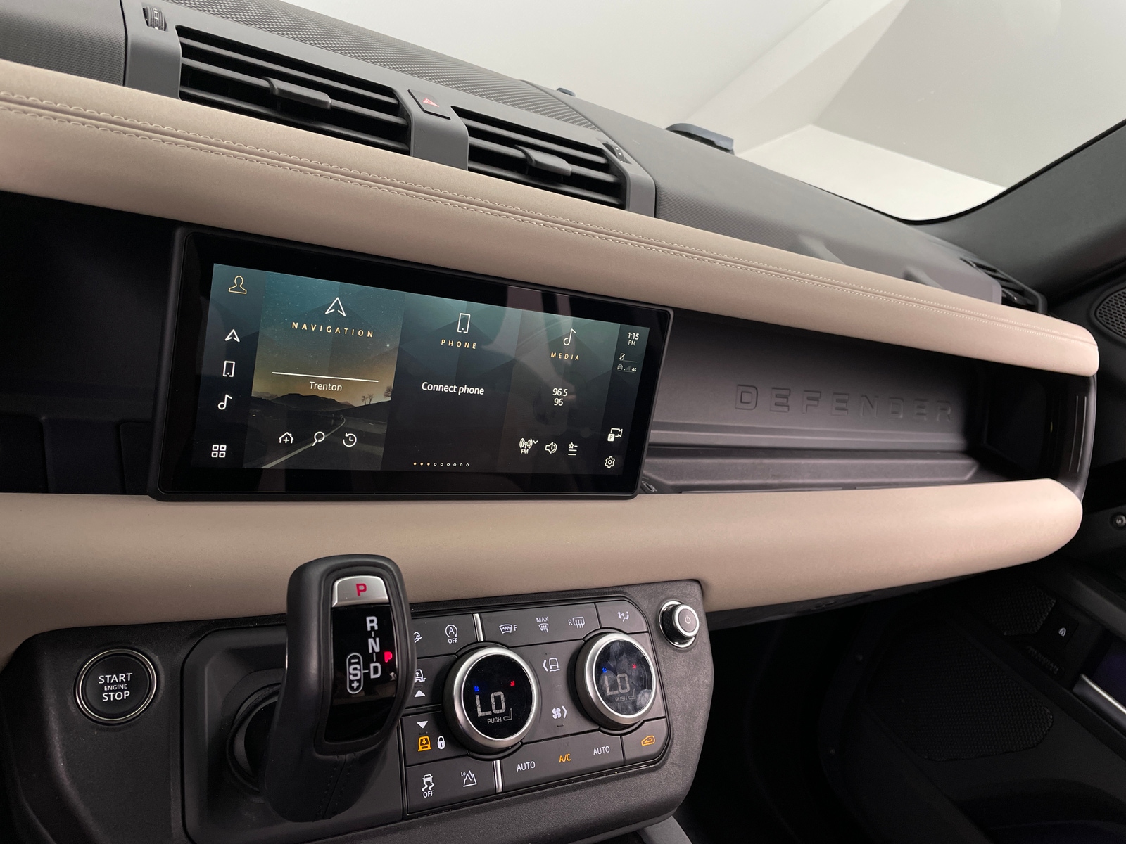 Thumbnail: 2023 Land Rover Defender - 3