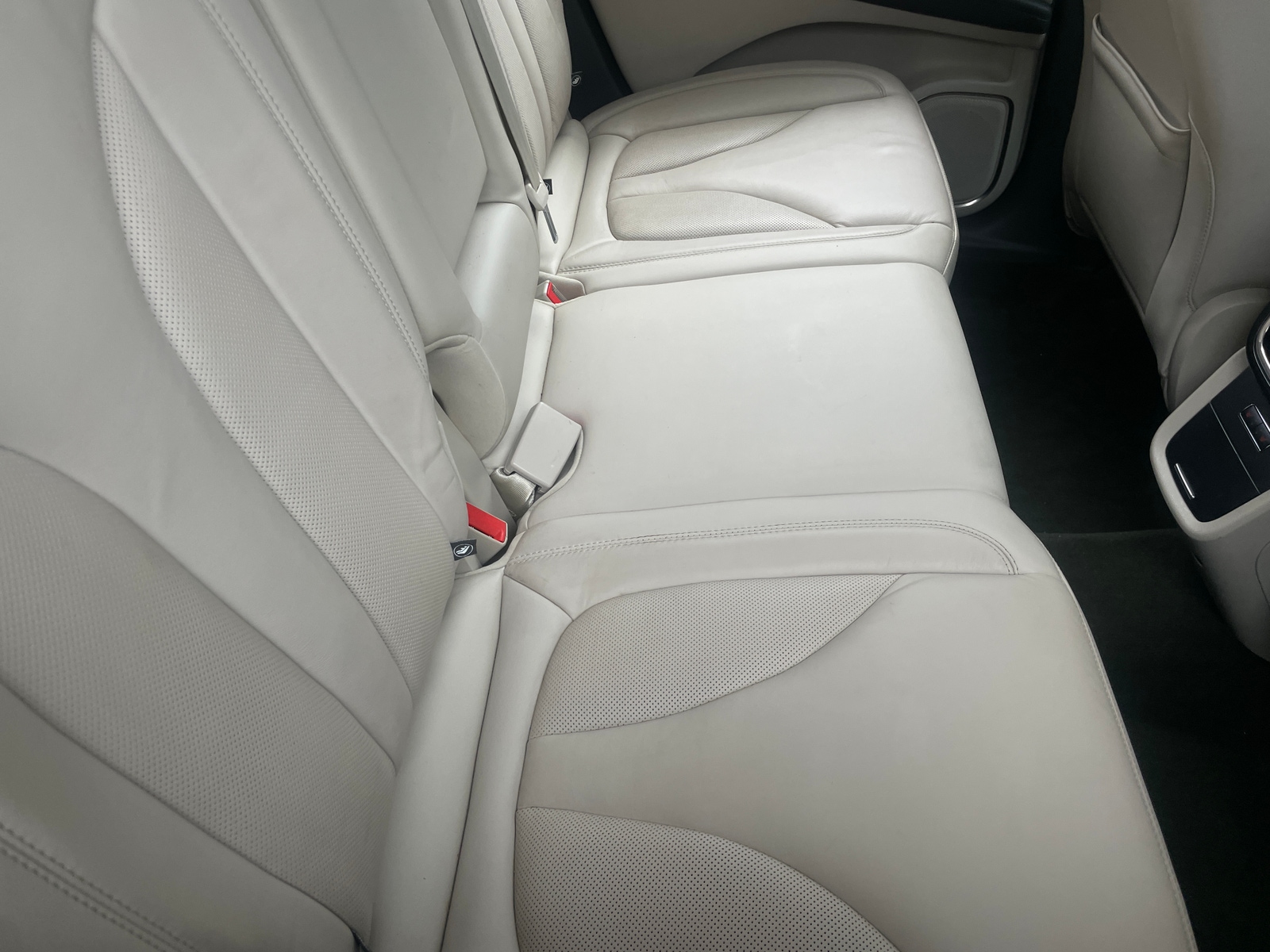 Thumbnail: 2019 Lincoln Nautilus - 5
