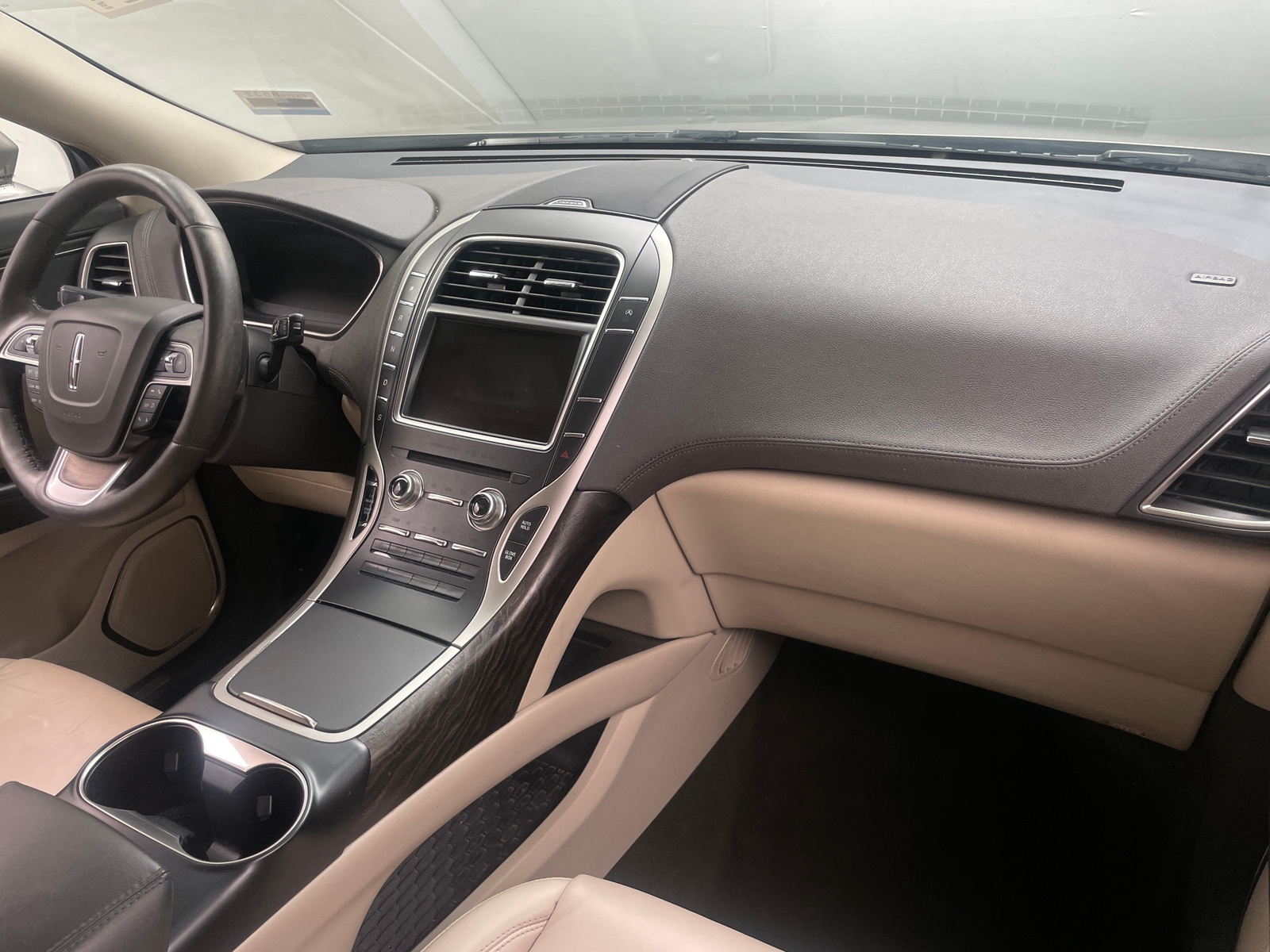Thumbnail: 2019 Lincoln Nautilus - 2