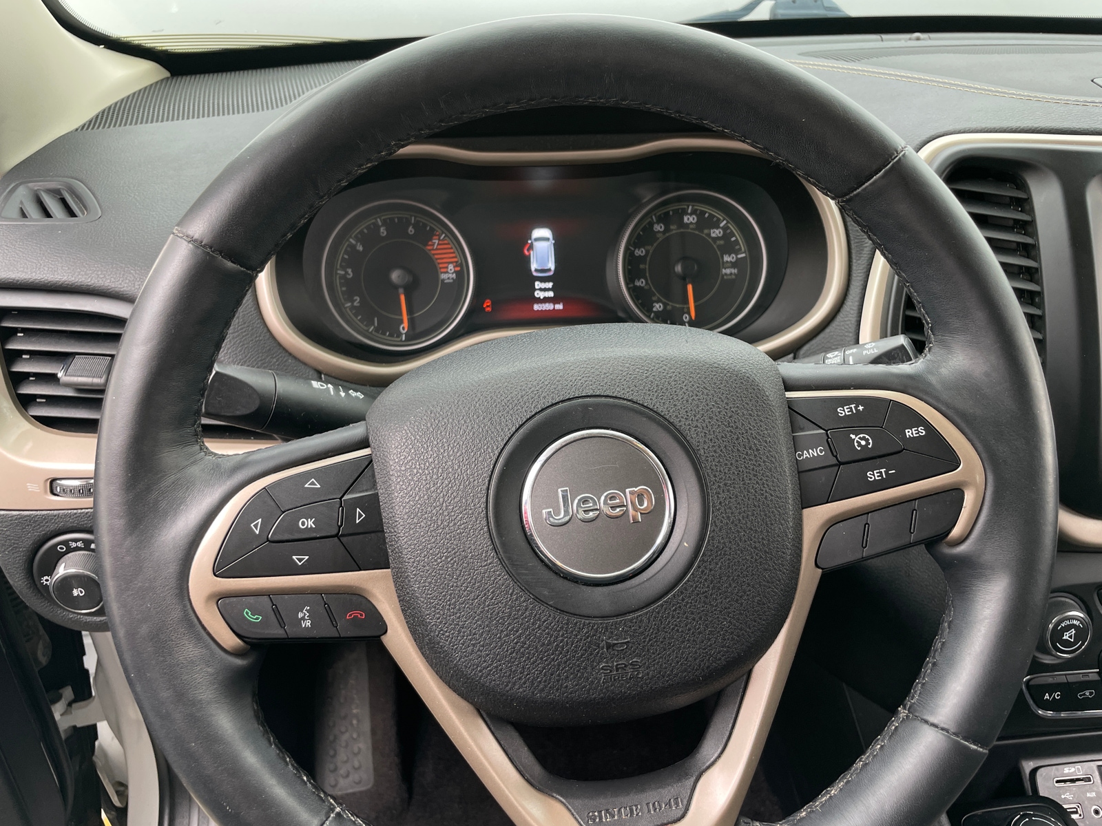 Thumbnail: 2016 Jeep Cherokee - 4