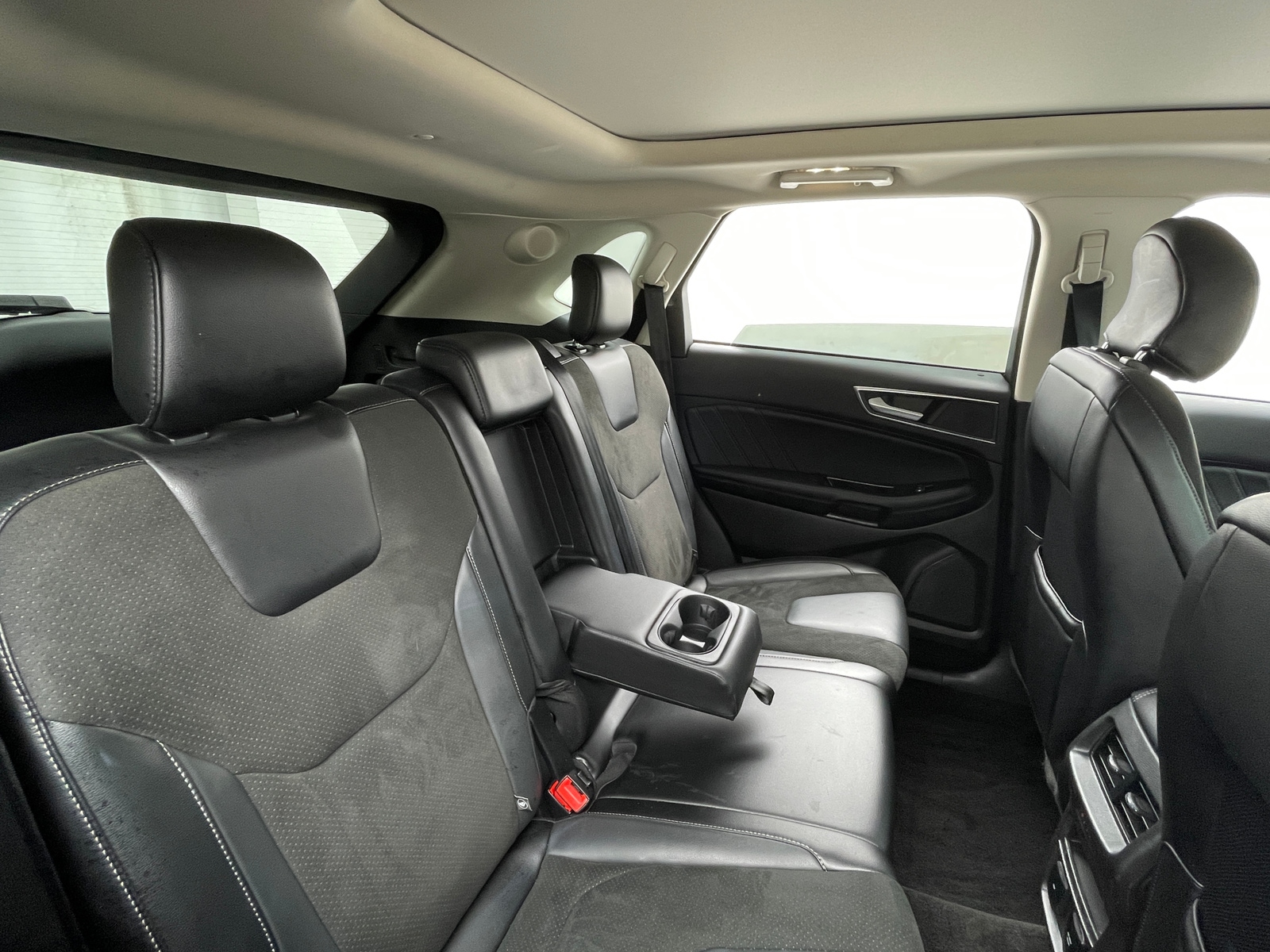 Thumbnail: 2017 Ford Edge - 5