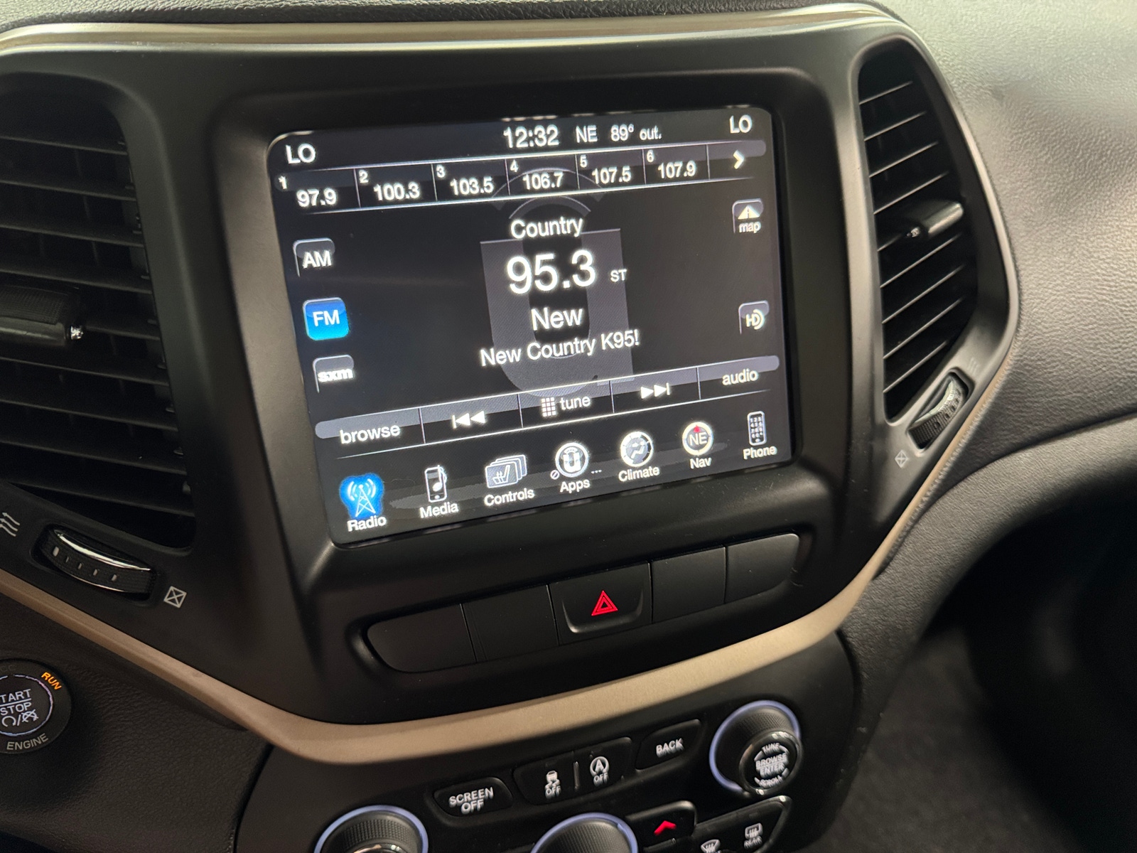Thumbnail: 2015 Jeep Cherokee - 3