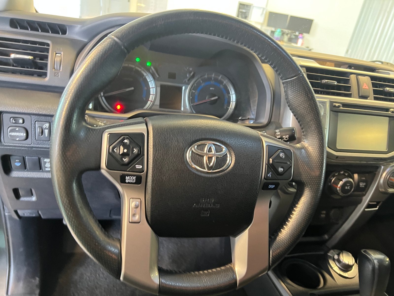 Thumbnail: 2018 Toyota 4Runner - 5