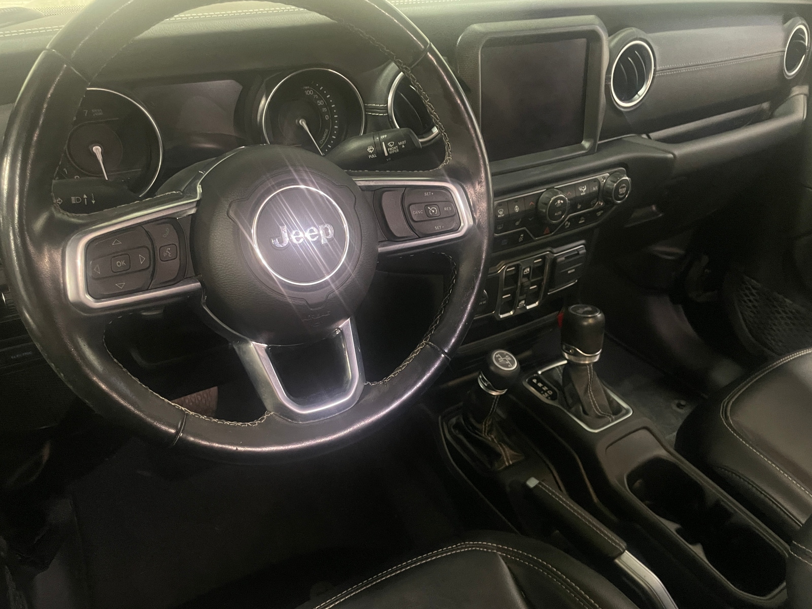 Thumbnail: 2022 Jeep Wrangler - 2