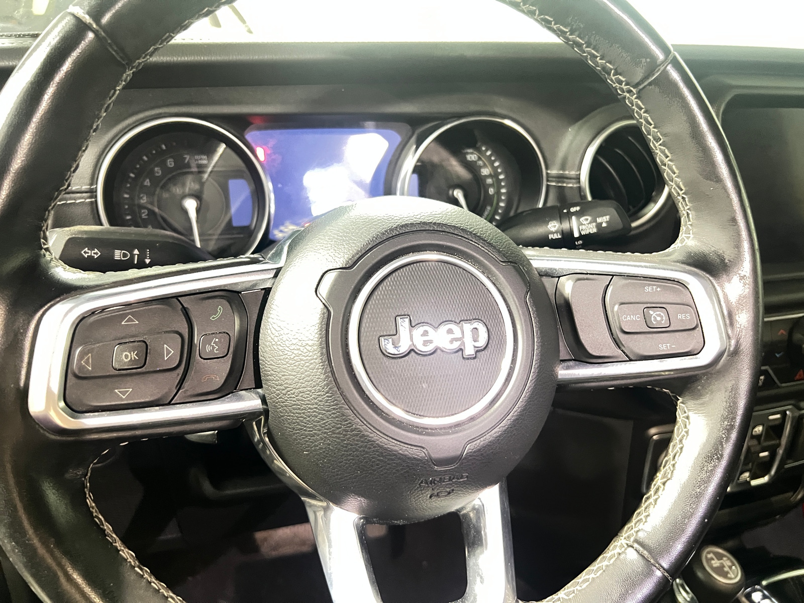Thumbnail: 2022 Jeep Wrangler - 4