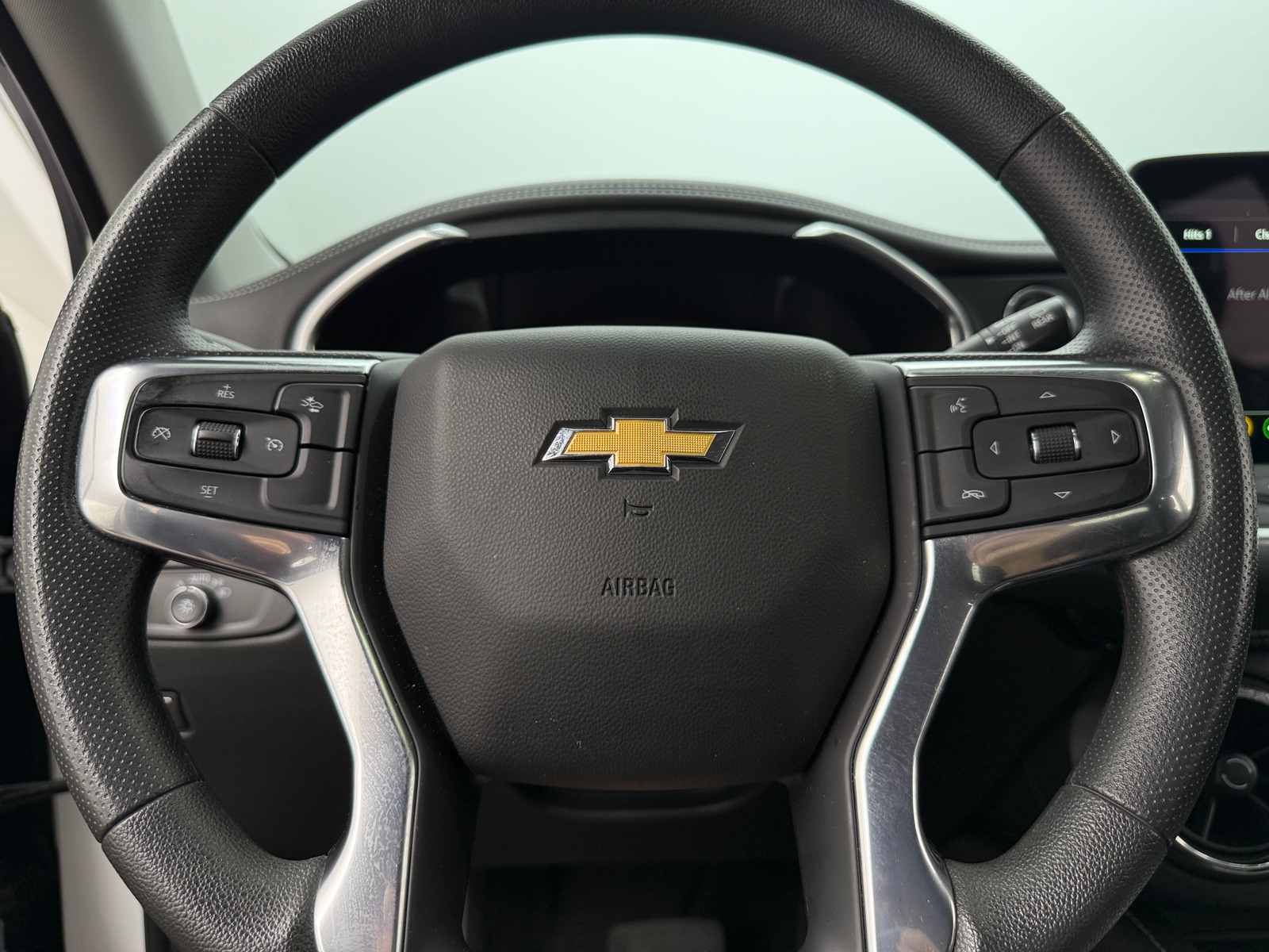 Thumbnail: 2023 Chevrolet Blazer - 5