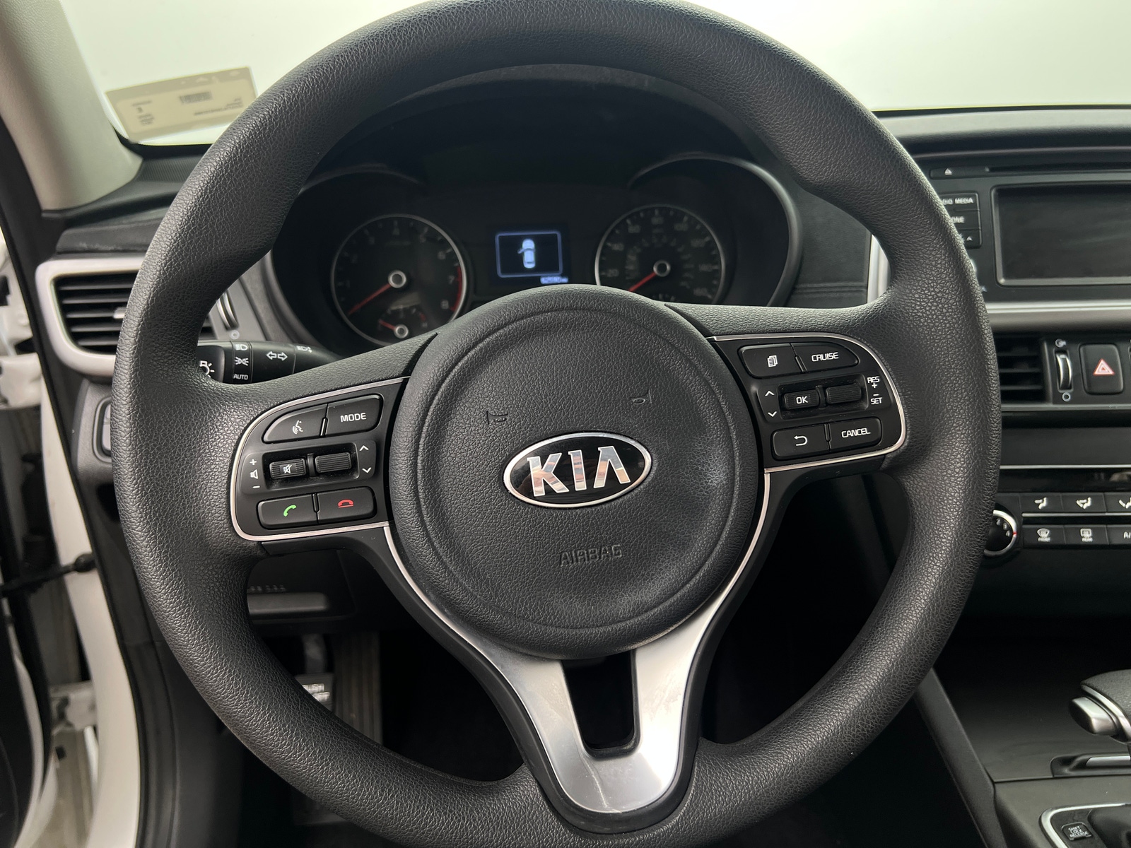 Thumbnail: 2017 Kia Optima - 5